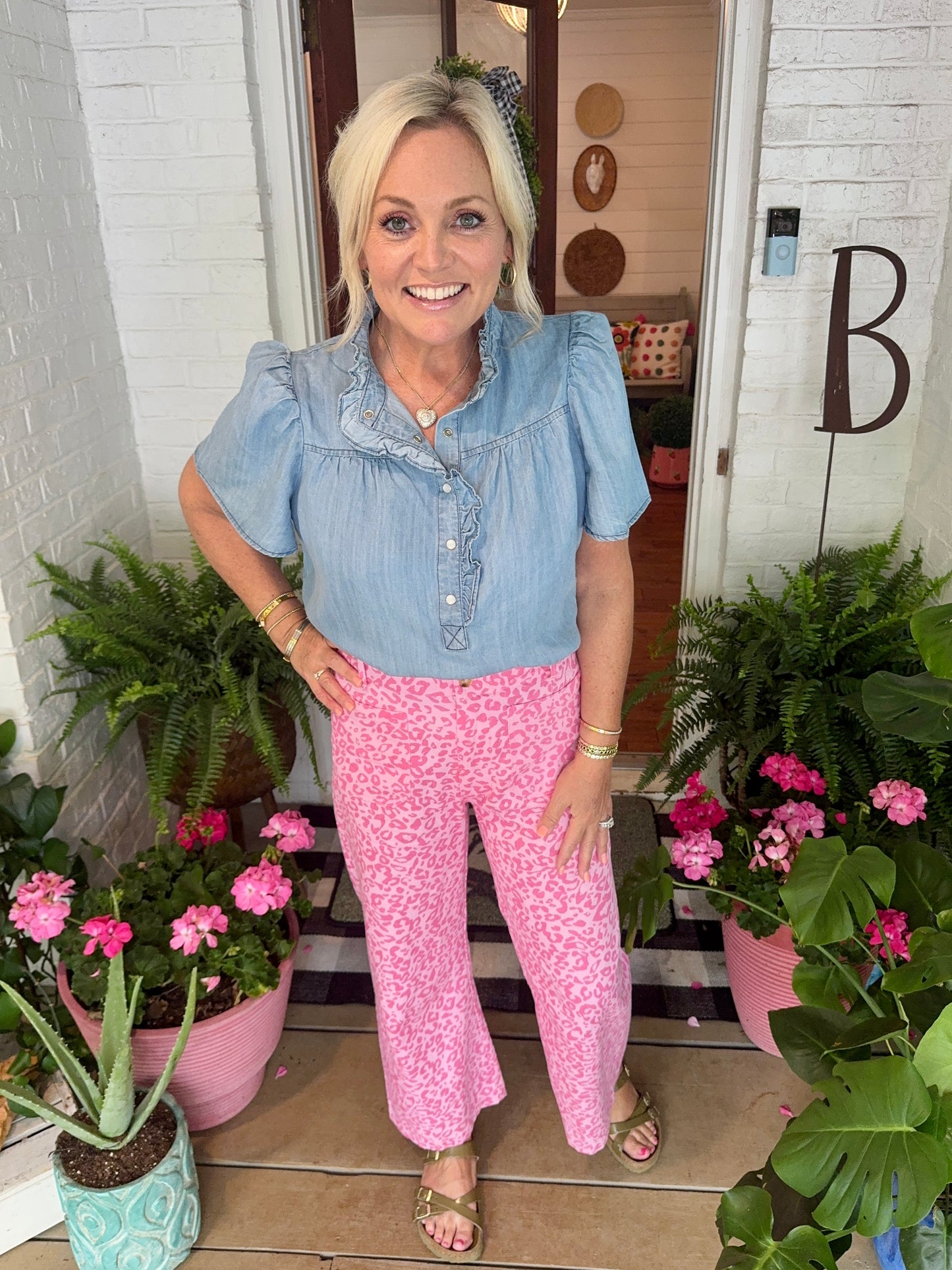 Summer pink ankle pants leopard runs small marked down