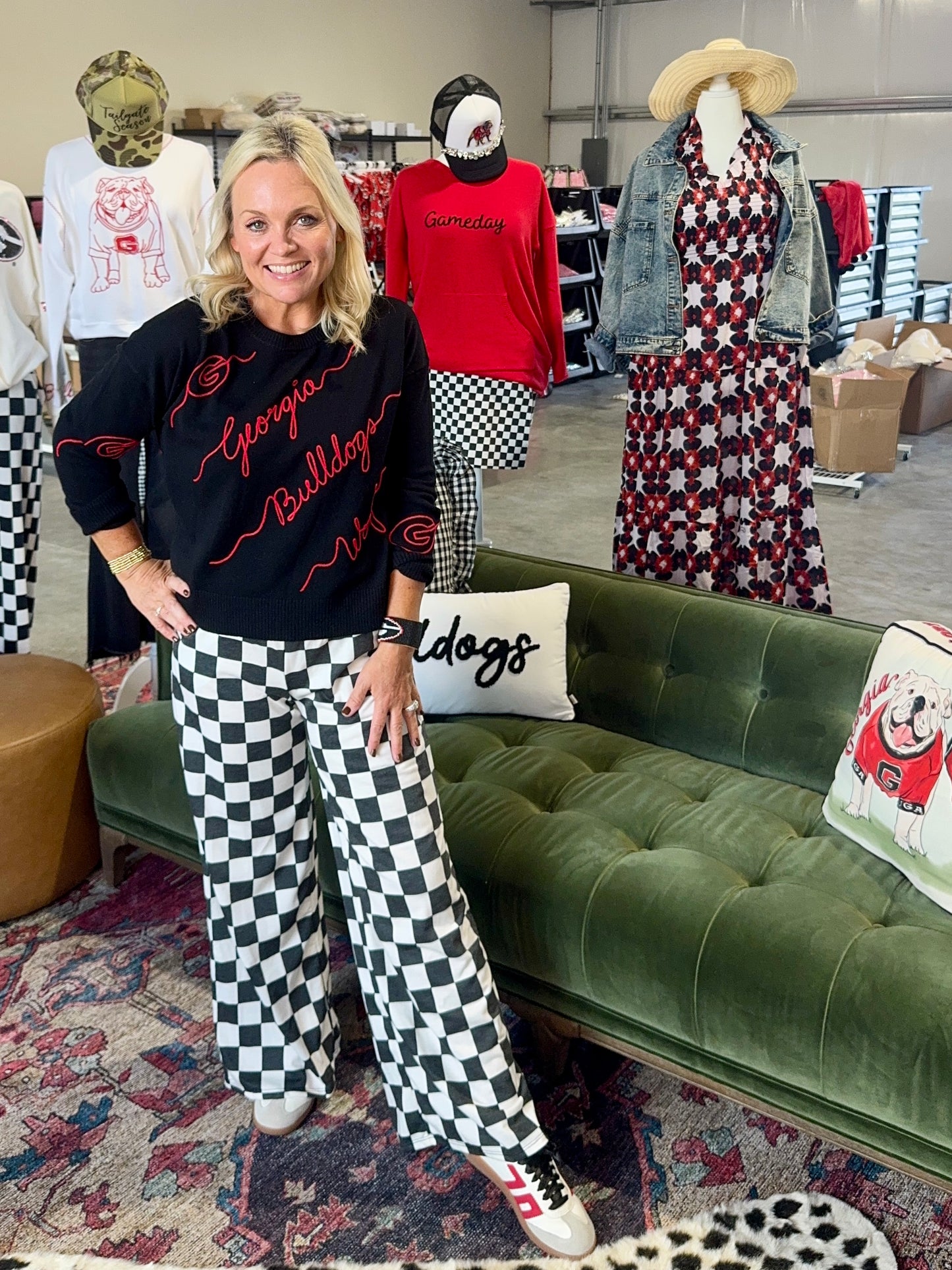 Licensed black georgia bulldog love letter sweater light weight