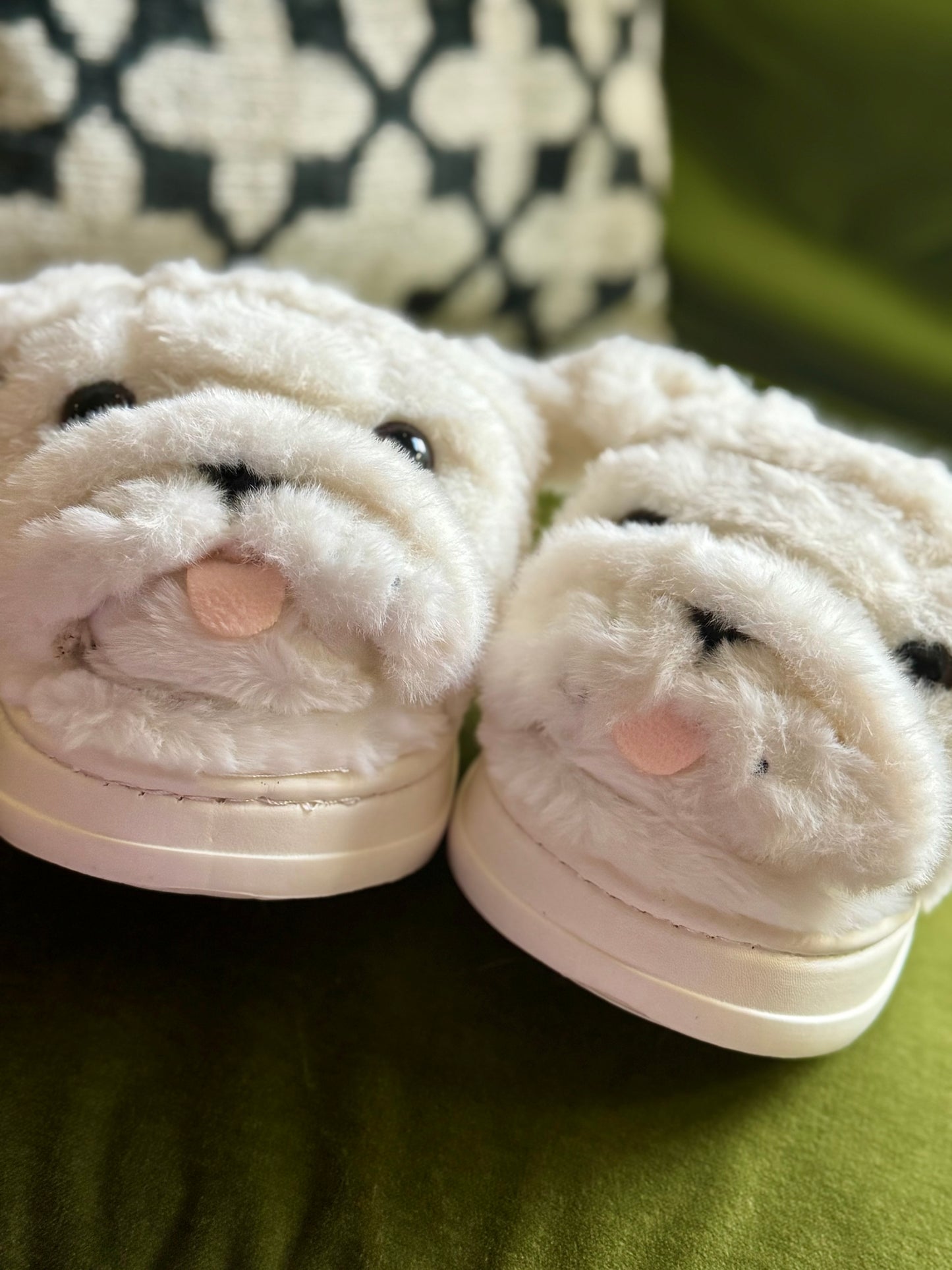 bulldog slippers plush