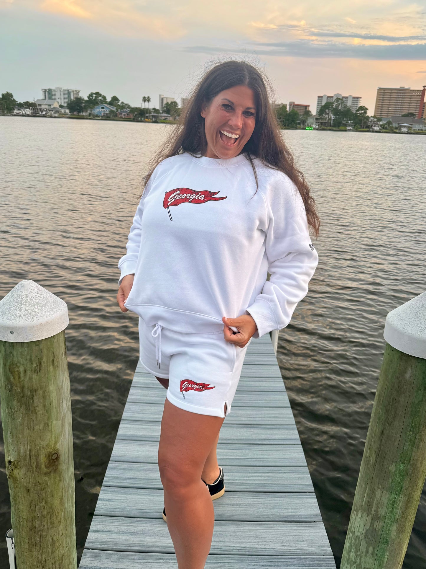 Hype and vice sweat shorts white licensed up to size XXL!