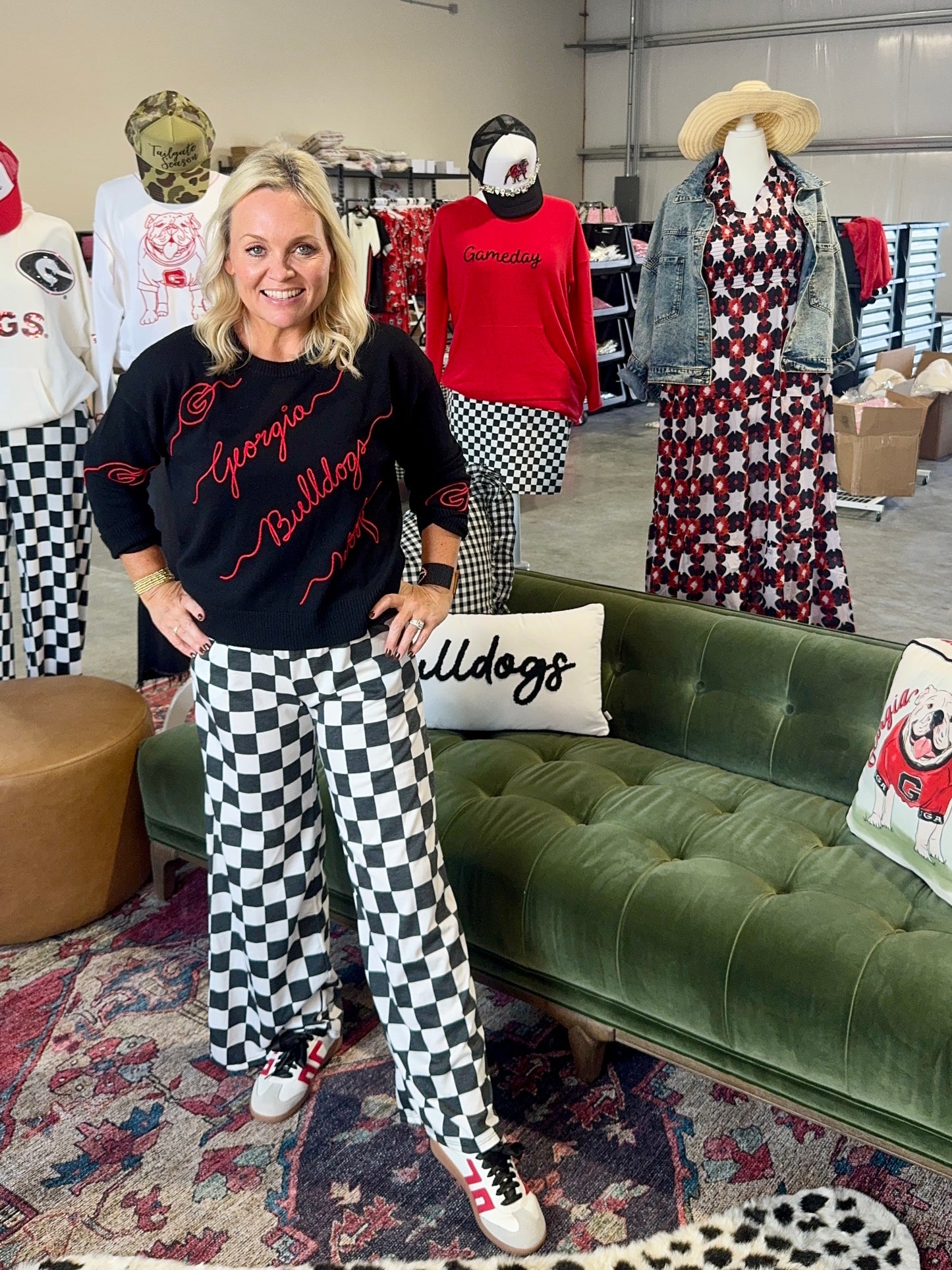 Licensed black georgia bulldog love letter sweater light weight