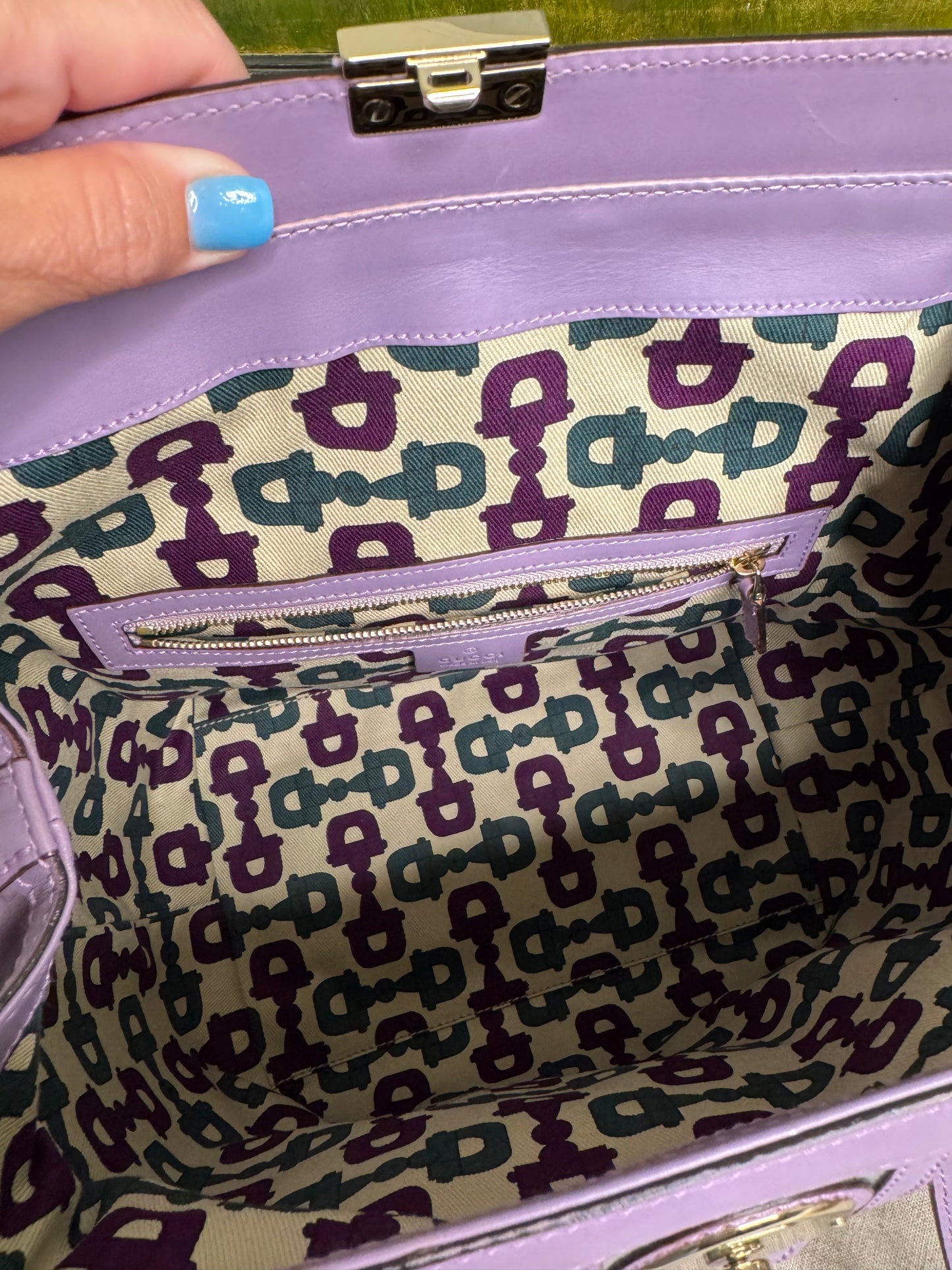 Lavender Gucci handbag pre loved