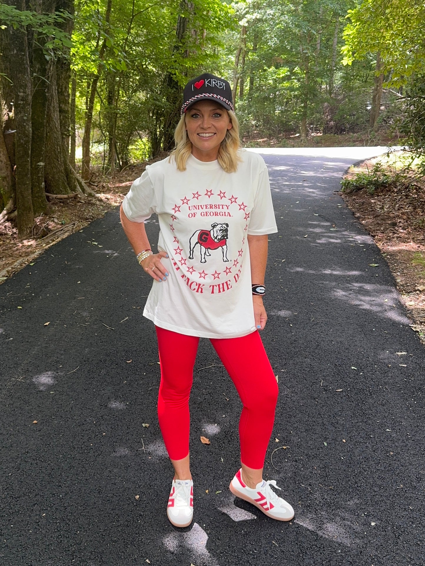 Licensed oversized crew neck bulldogs tee