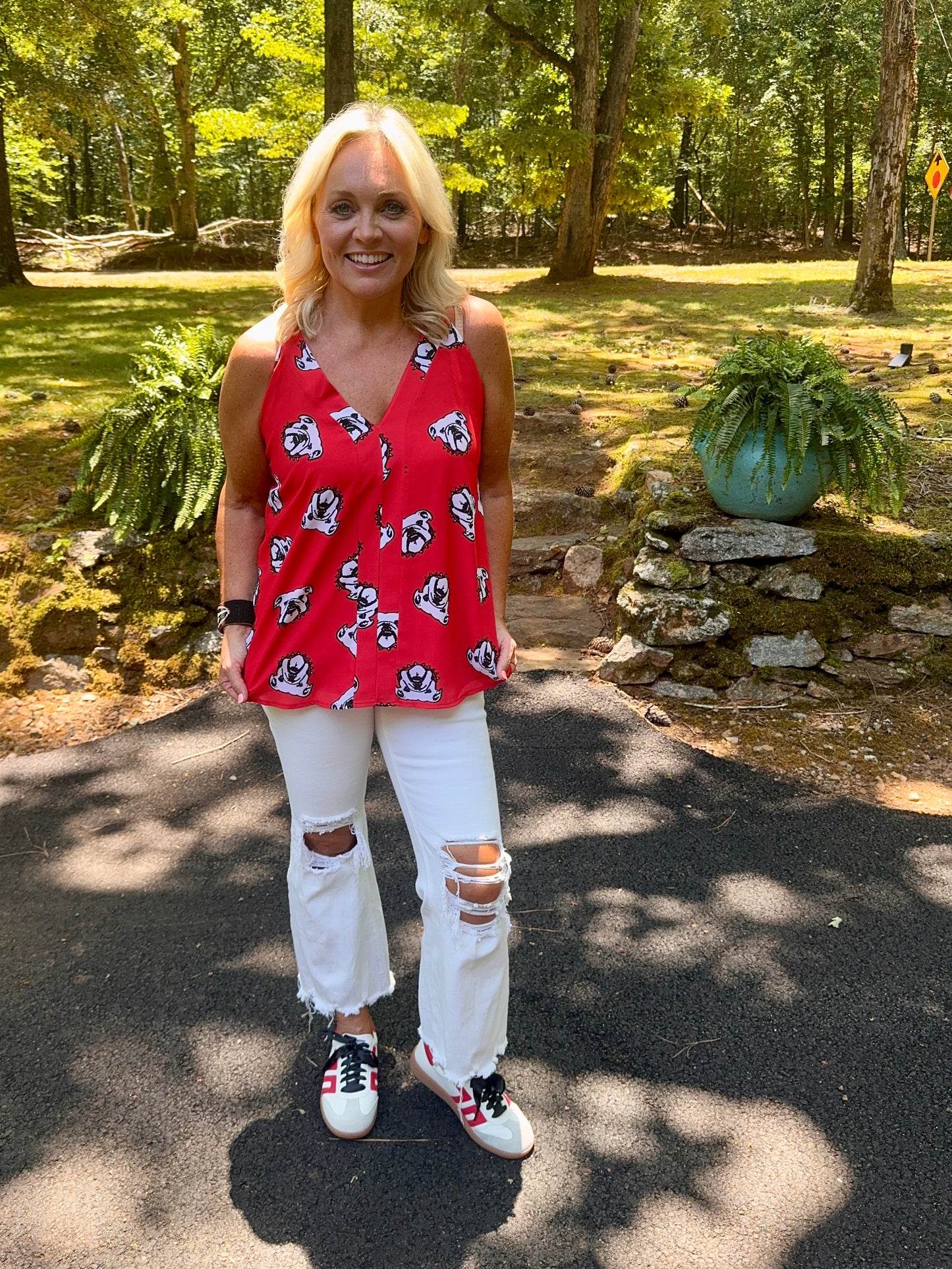 Tank red flowy oversized with bulldogs