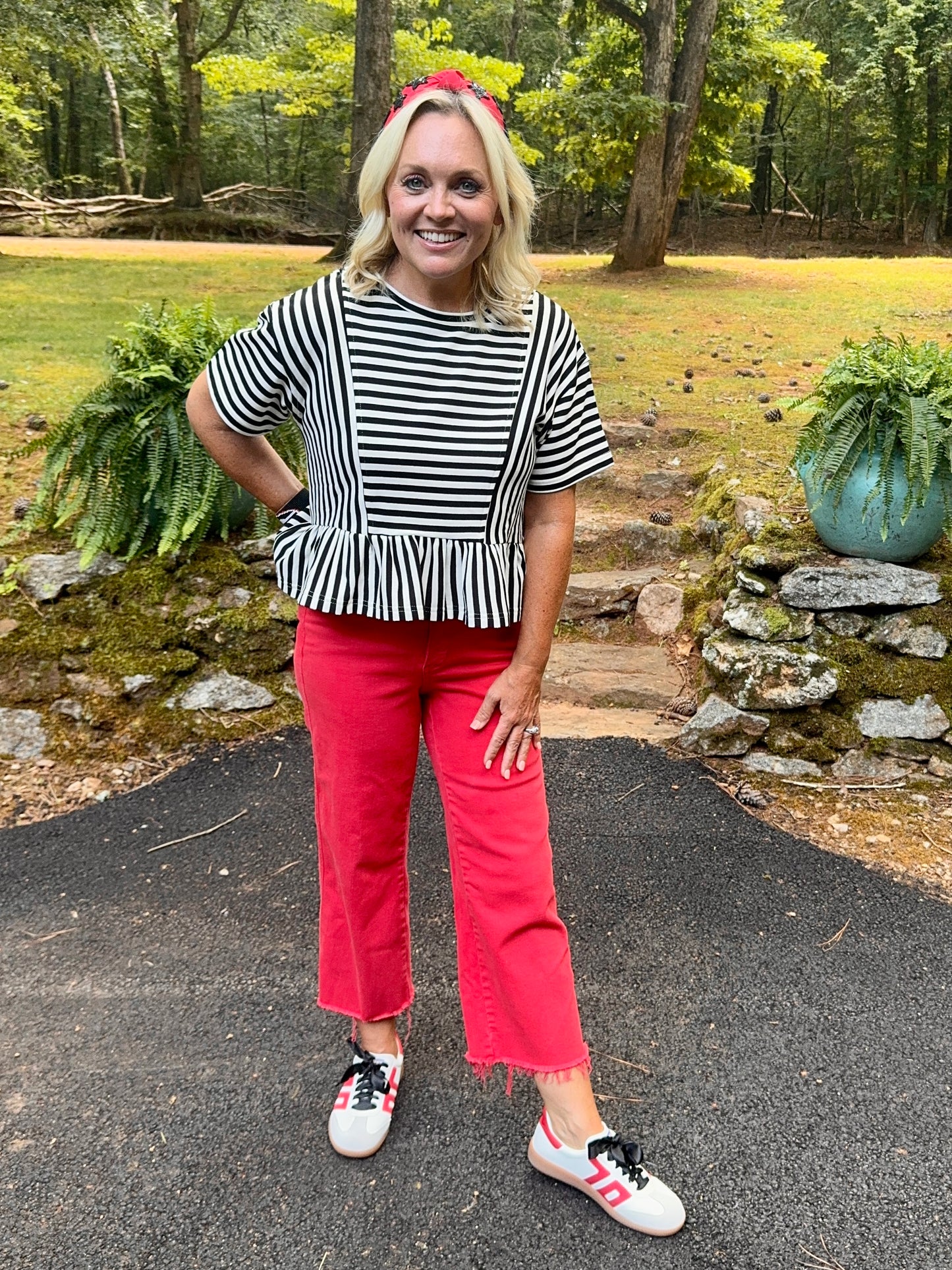 Striped black and white top flowy