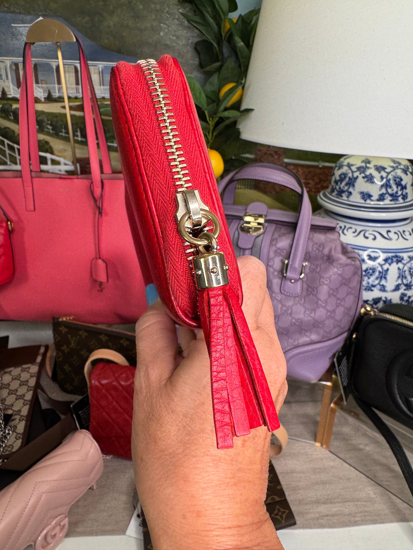 Gucci soho zip wallet red calf leather pre loved