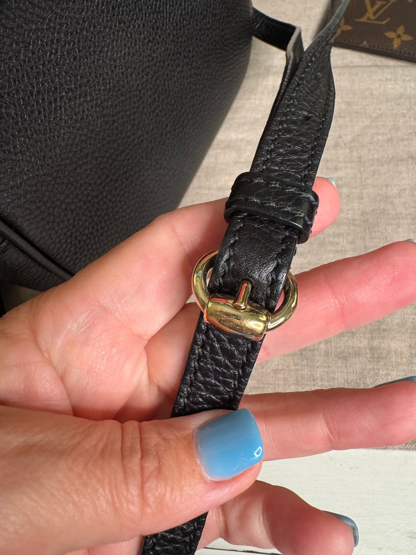 Gucci small soho disco grained calf black pre loved