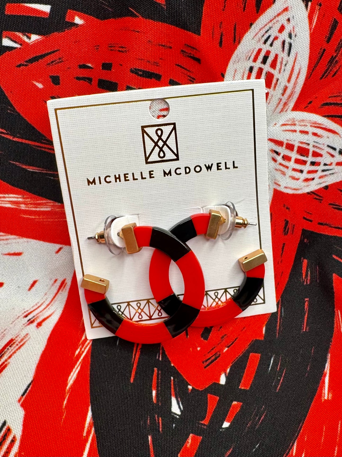 Acrylic hoops med size black and red