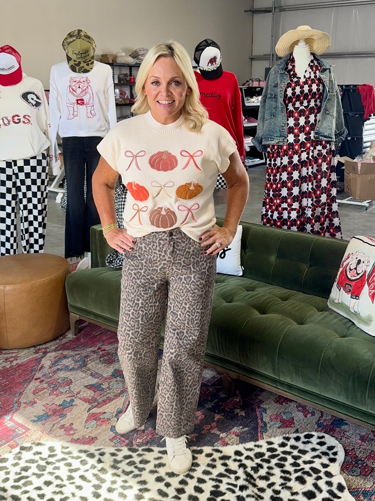 Pumpkin and bows fall sweater short sleeve