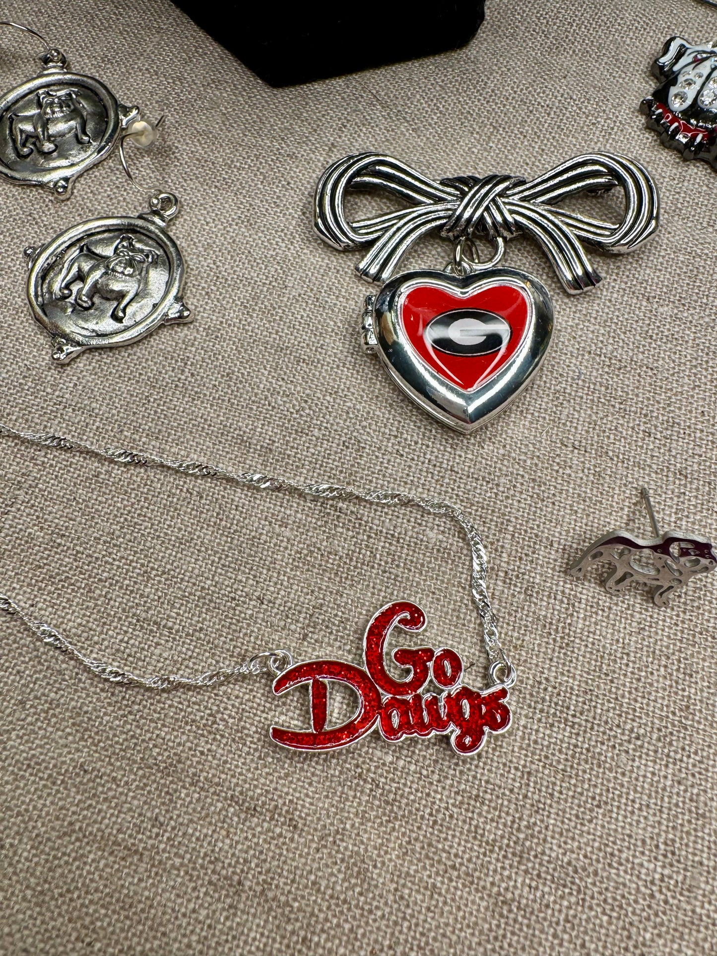 Licensed Go dawgs necklace silver