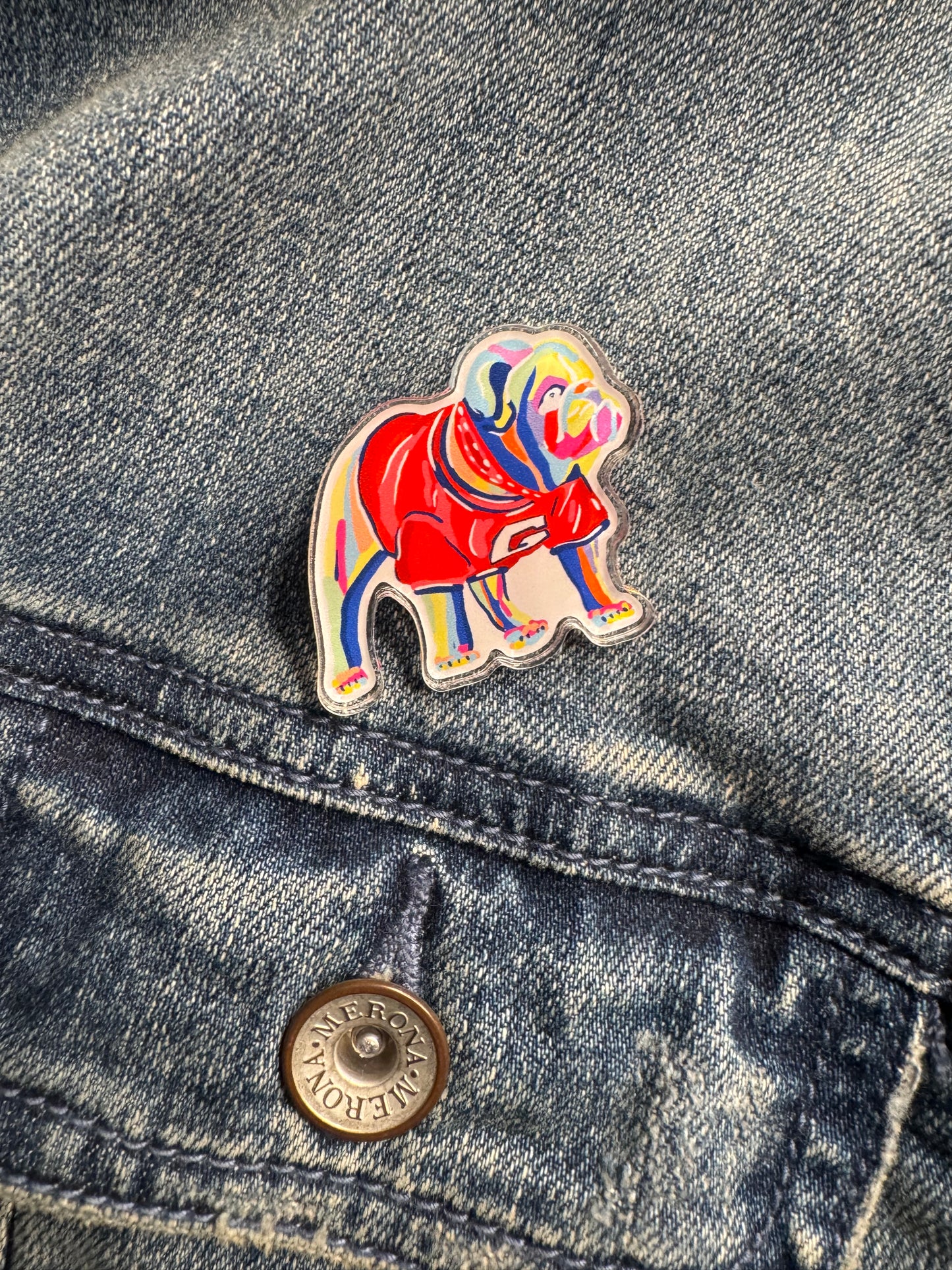 Chan art label pin
