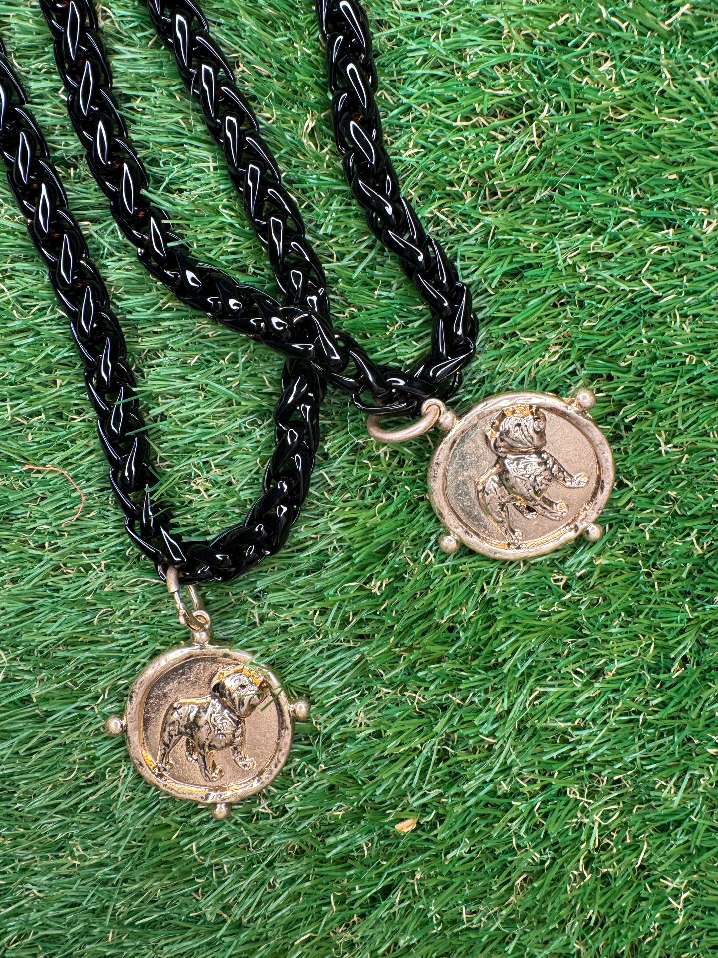Black or red chain necklace with dog medallion