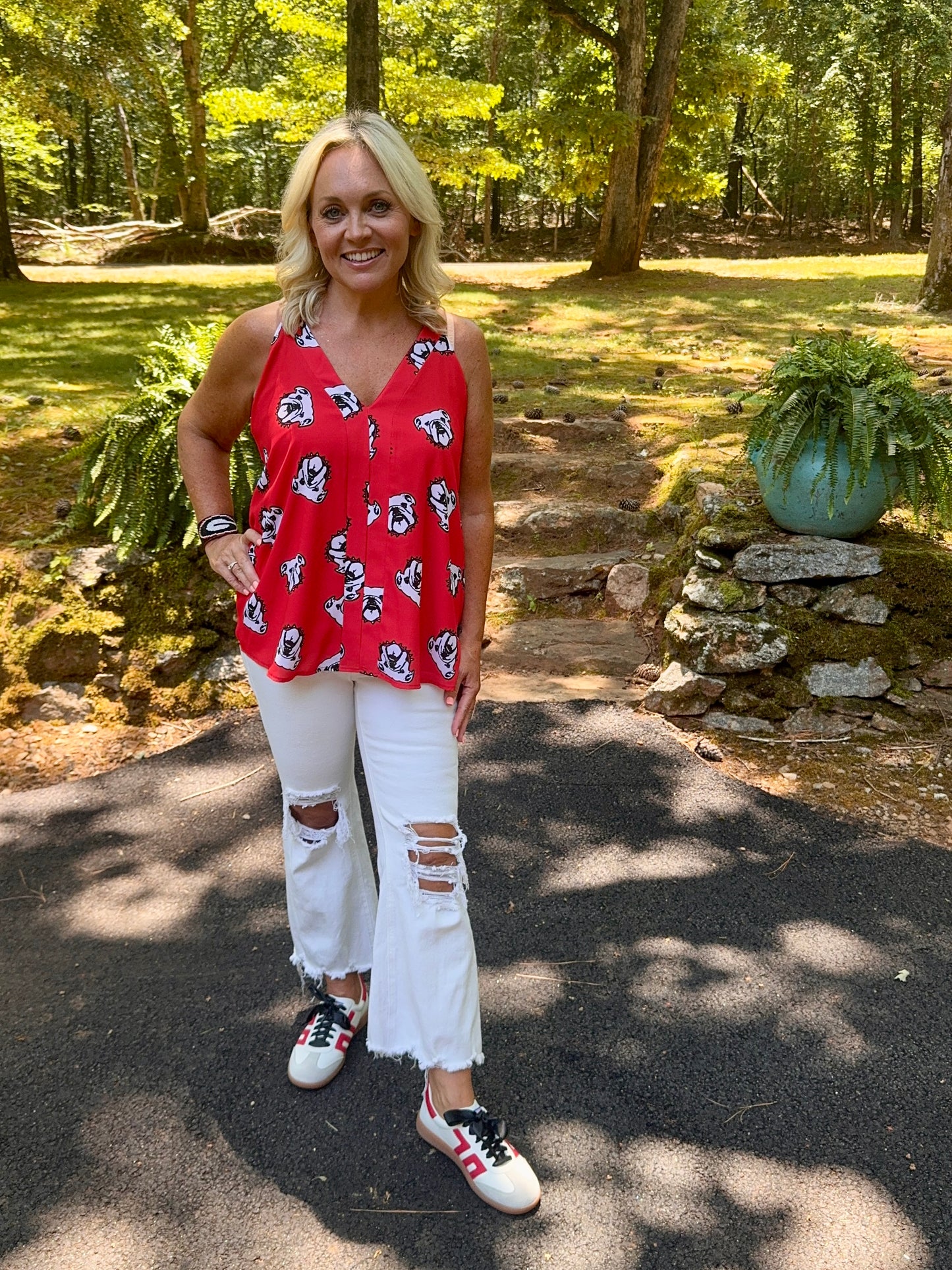 Tank red flowy oversized with bulldogs