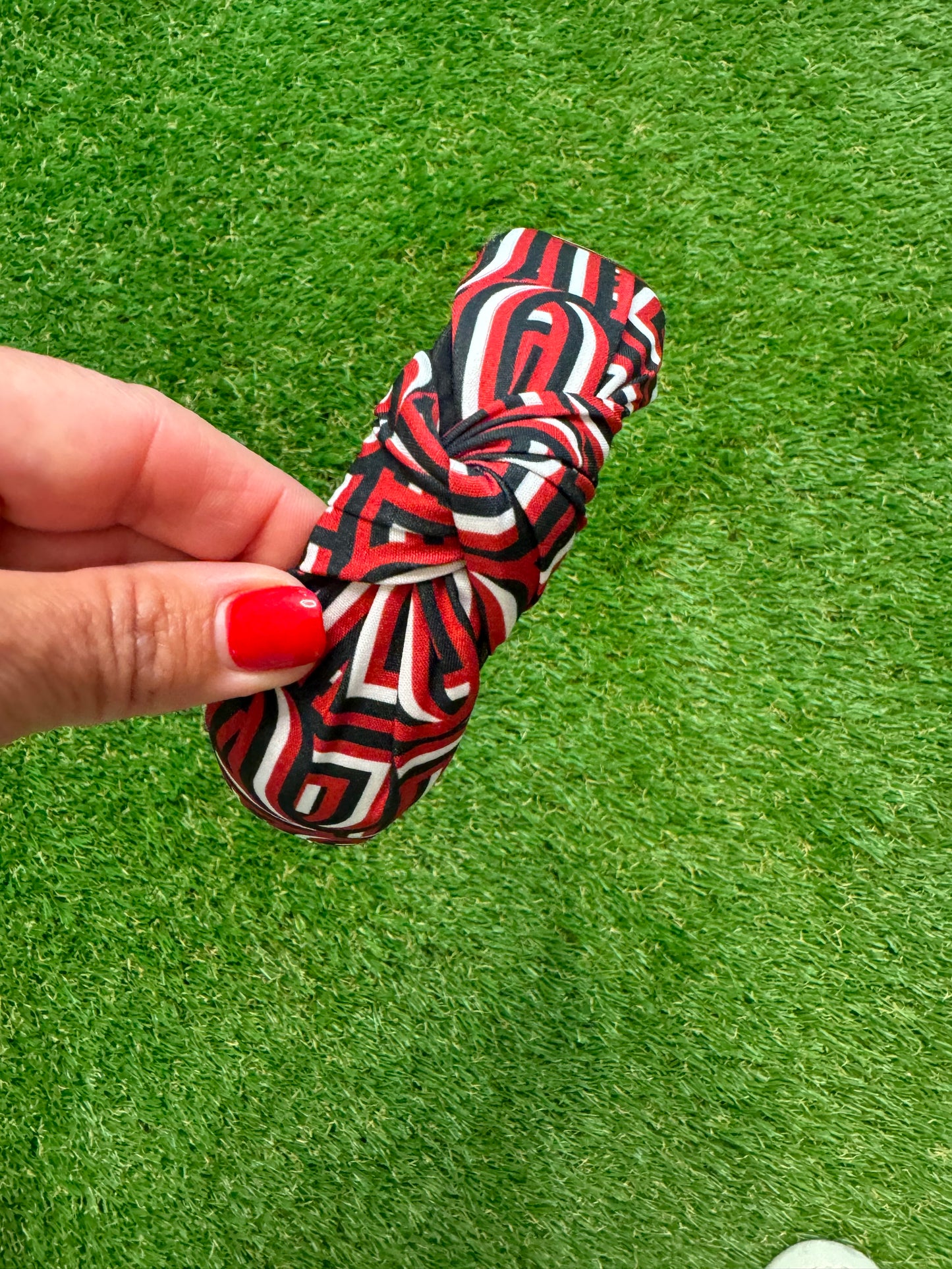 Headband black and red geometric
