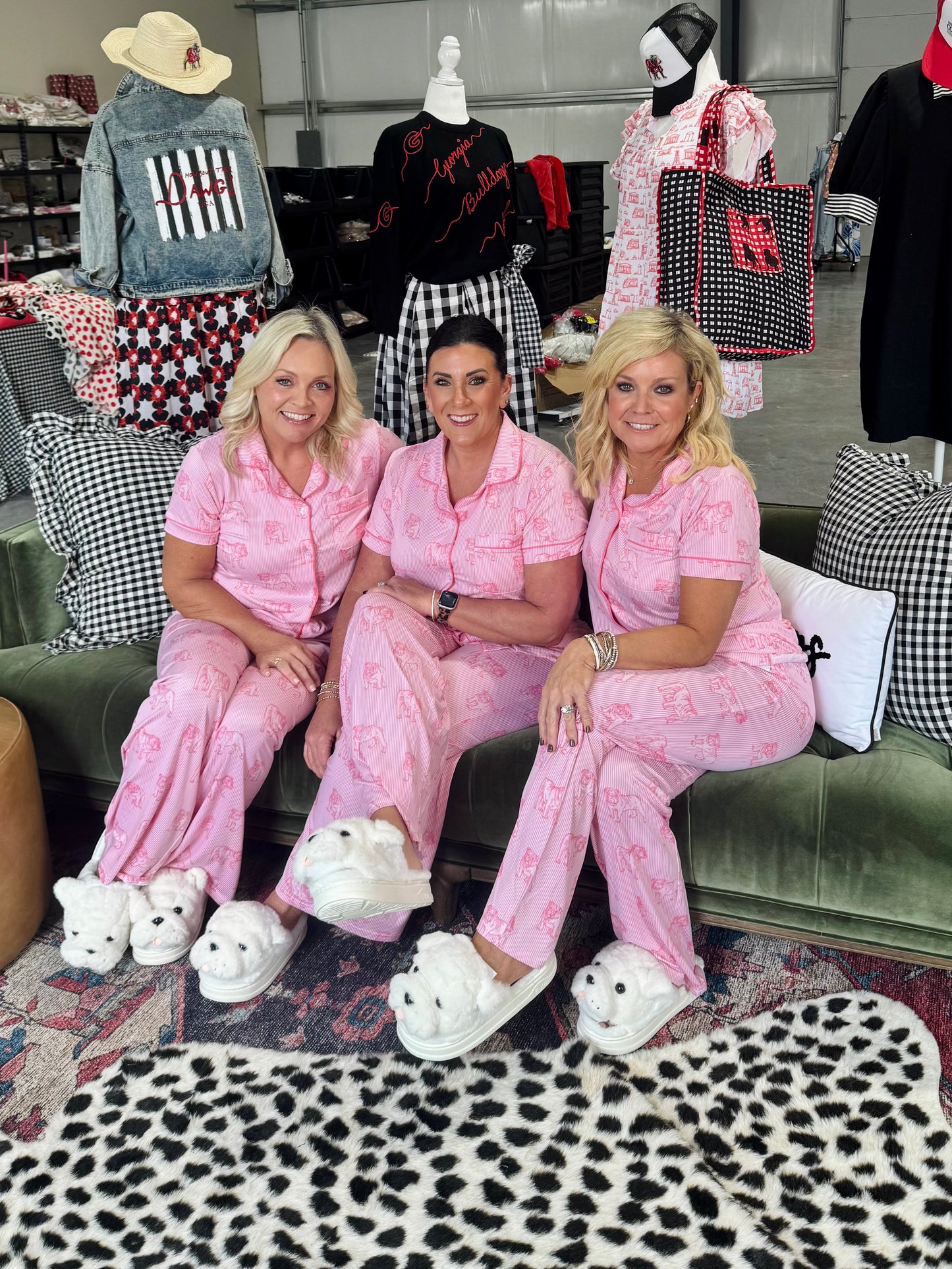 Pink bulldog pajamas top ladies