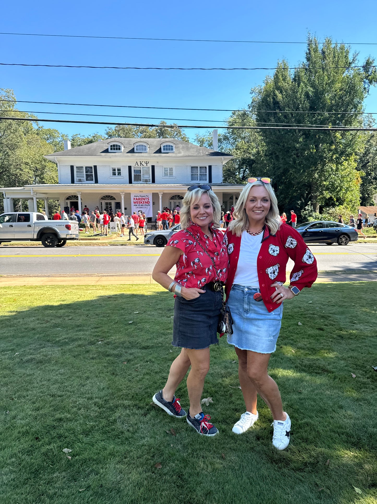 Sequin bulldog puff cardigan red UGA fall collection