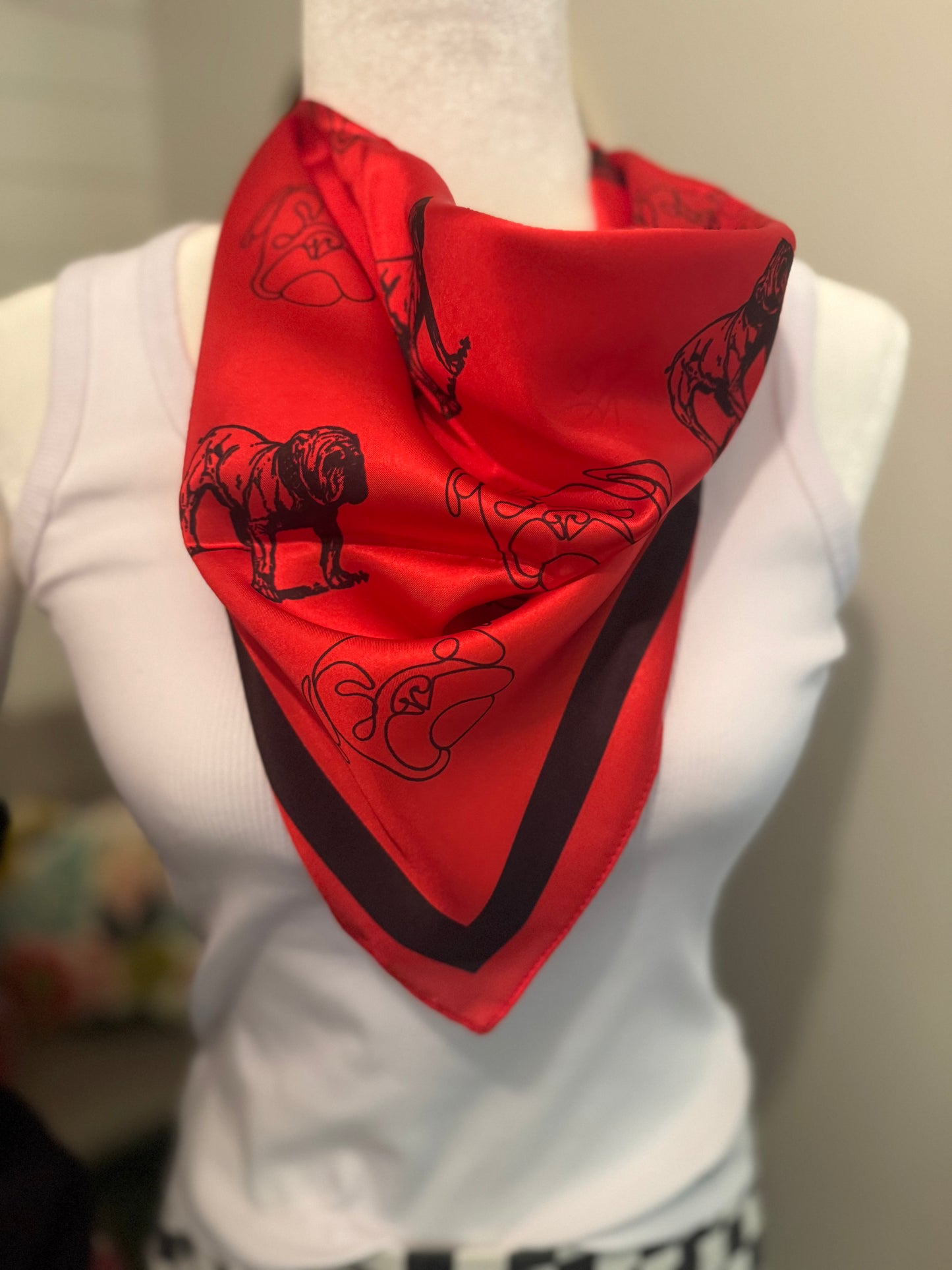 Silky game day scarf bulldogs red and black
