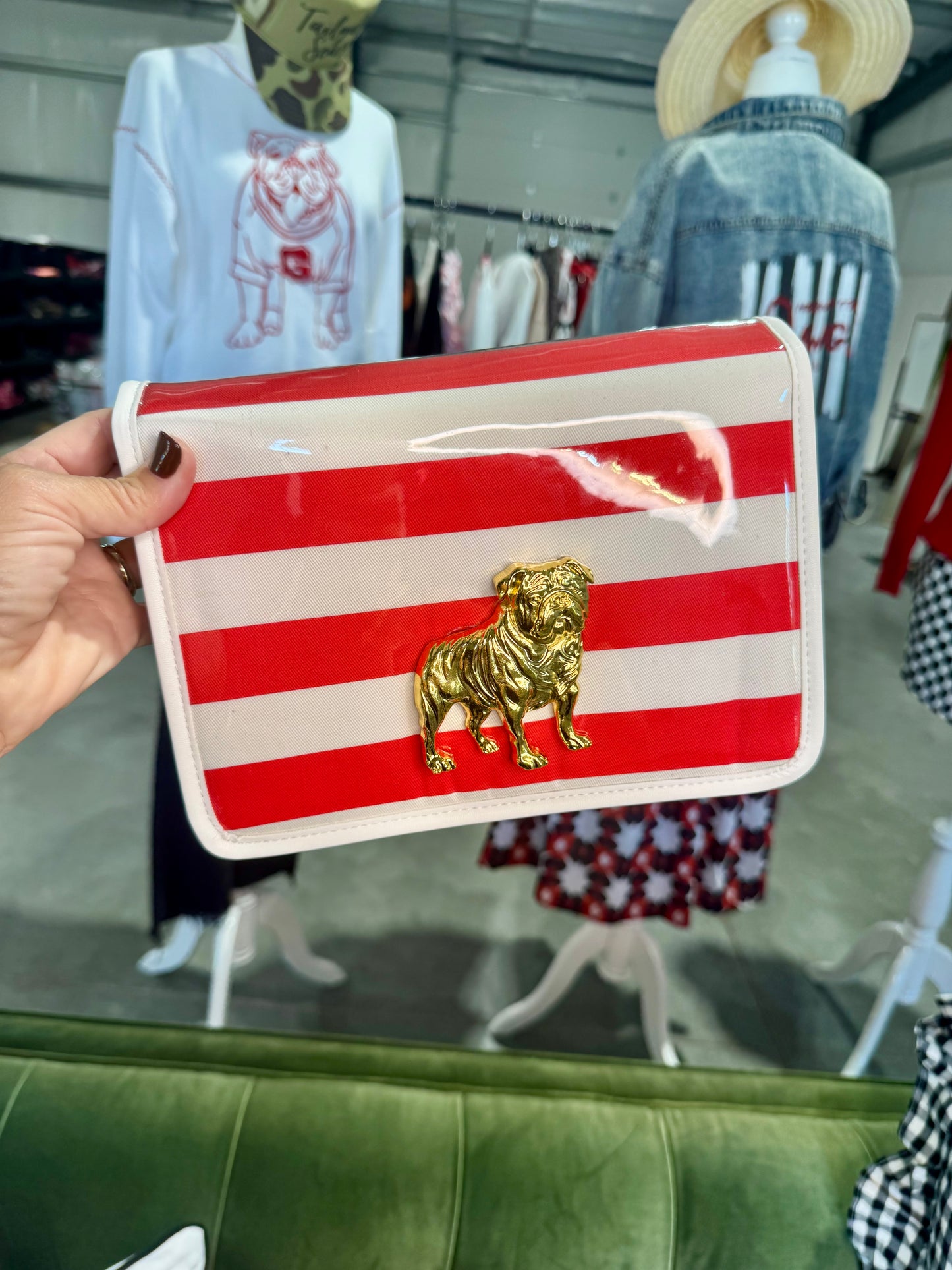 Boutique clear purse/bag with bulldog medallion