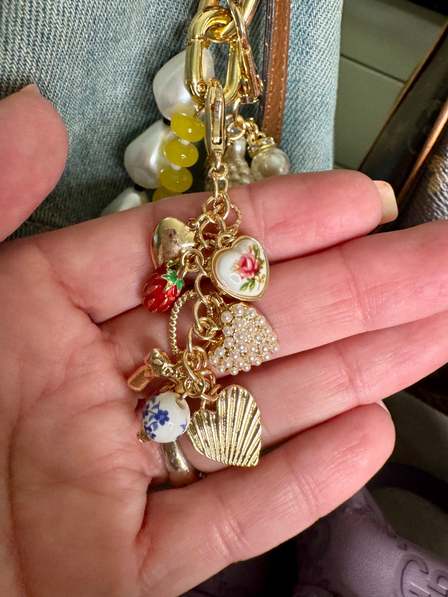 Key chain purse charm gold trinkets