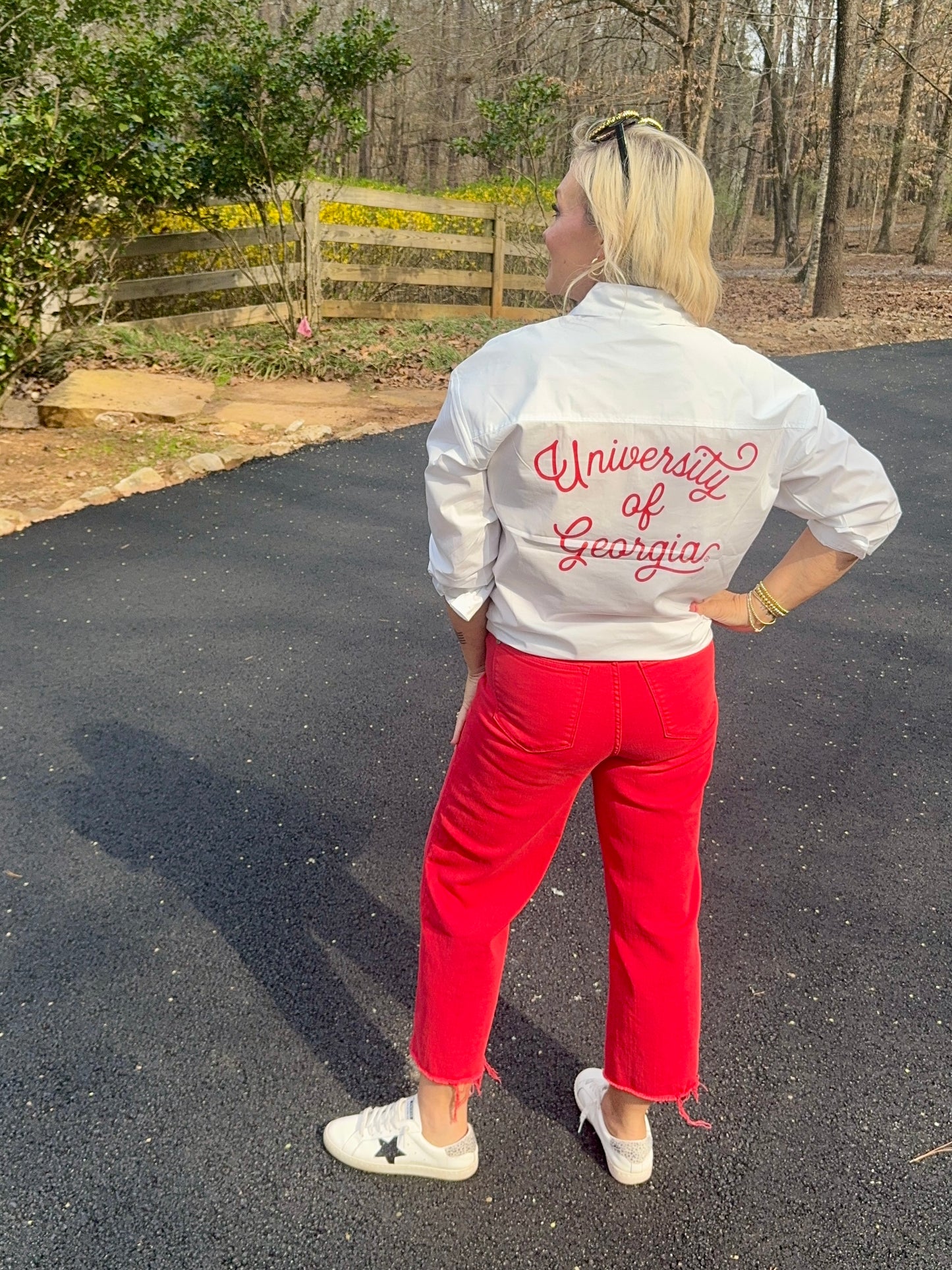 White licensed university of Georgia button up Shirt majorly marked down!