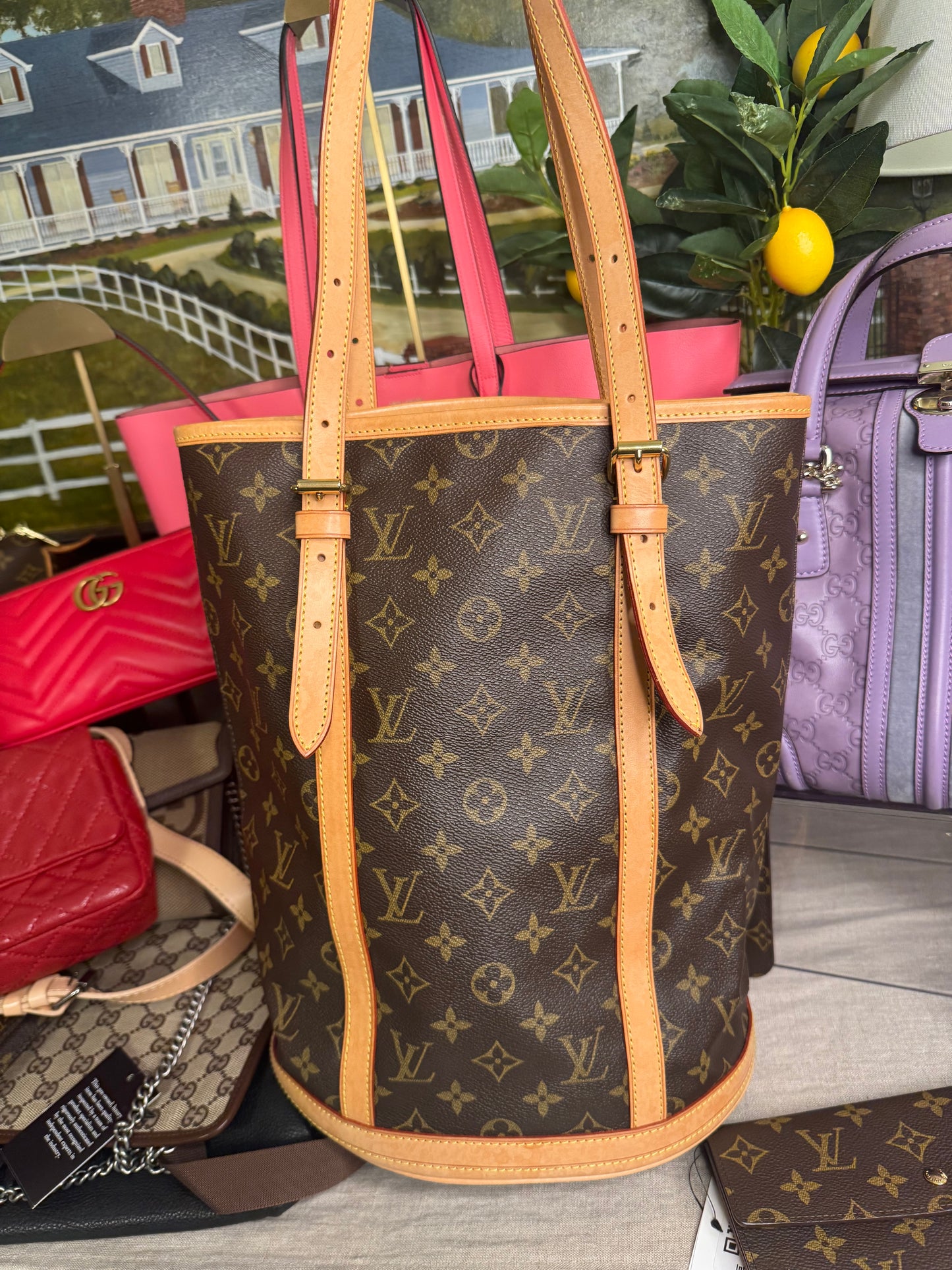 Louis Vuitton Bucket bag GM monogram pre loved