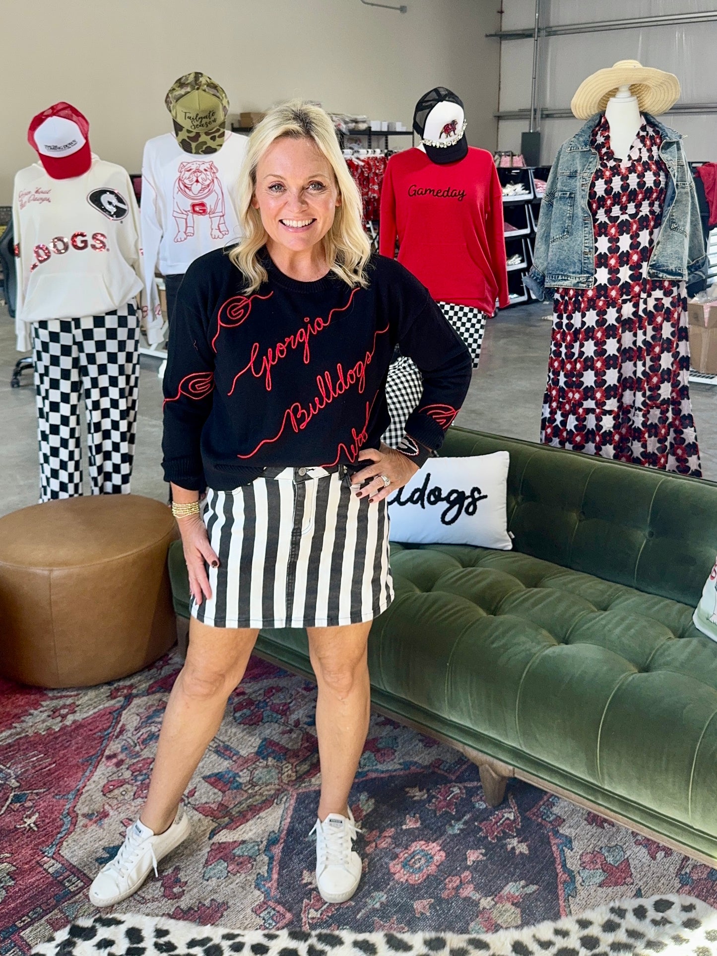 Licensed black georgia bulldog love letter sweater light weight