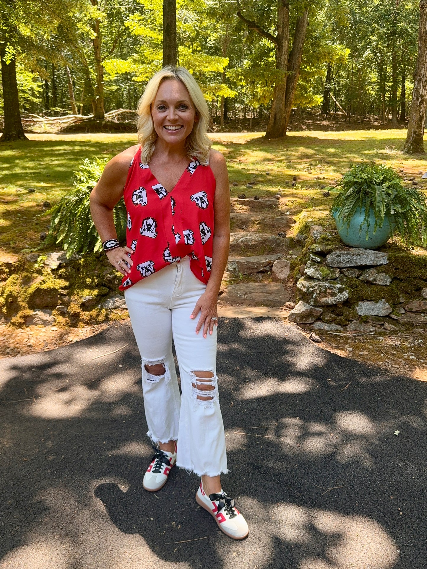 Tank red flowy oversized with bulldogs
