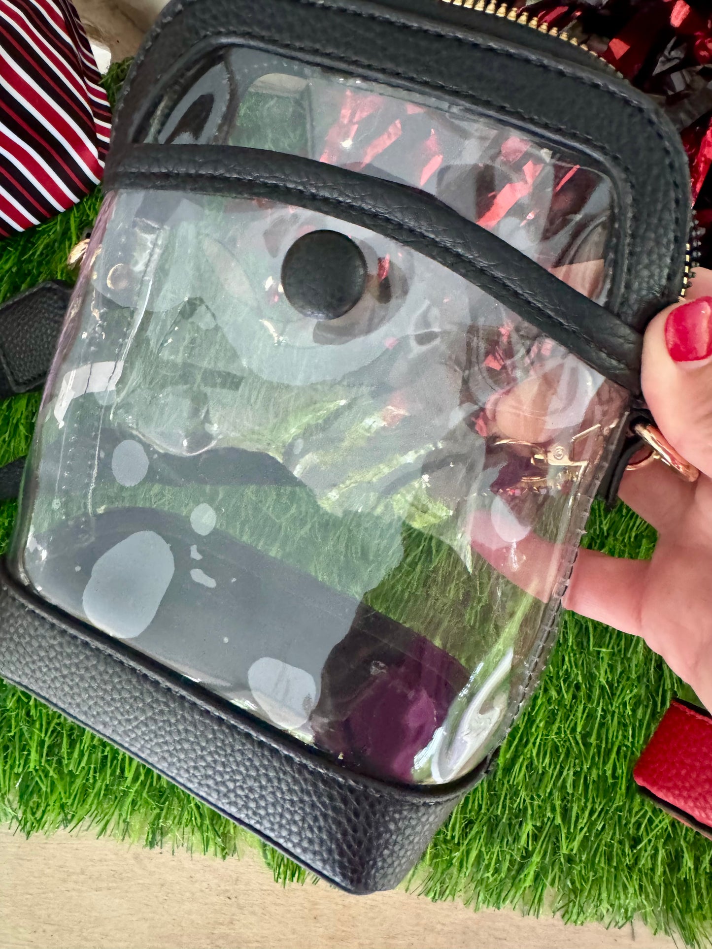 Clear purse red or black