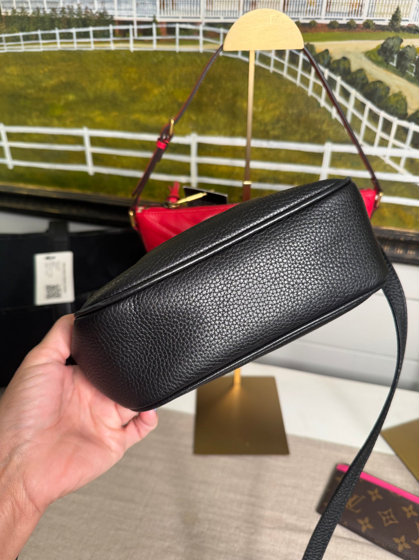 Gucci small soho disco grained calf black pre loved