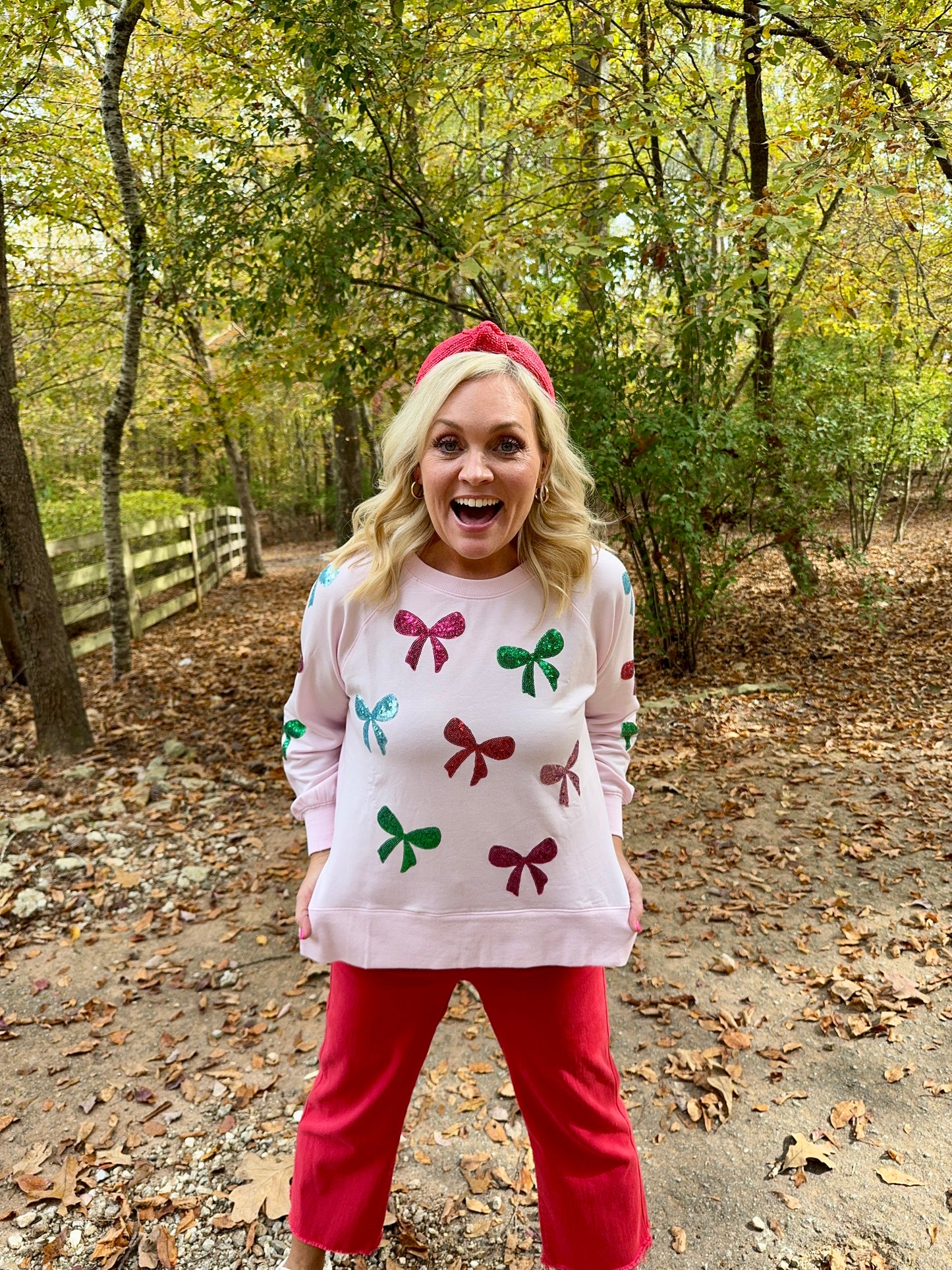 Sequin bow sweatshirt Christmas marked down