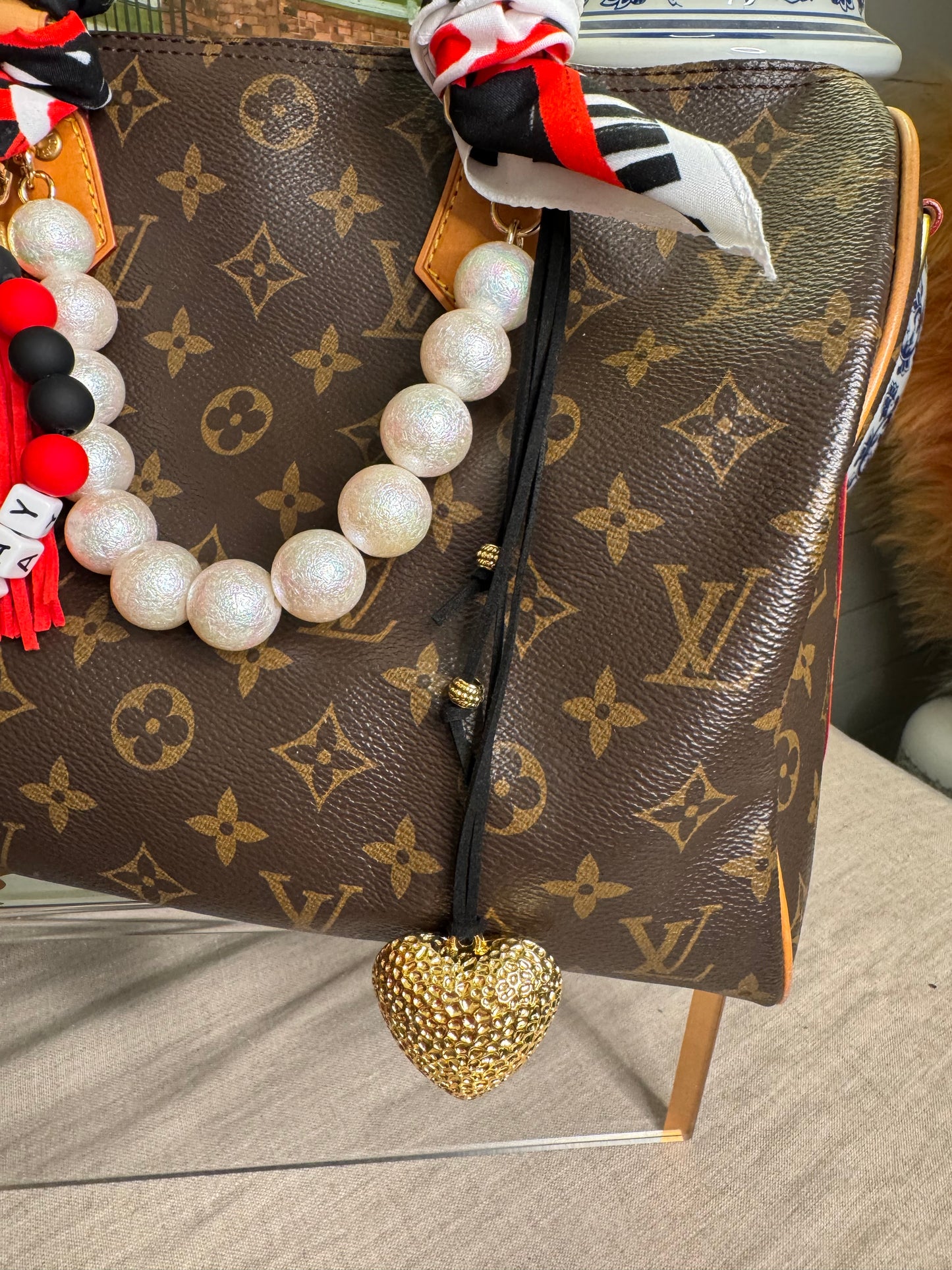 Bag/purse charm giant pearls