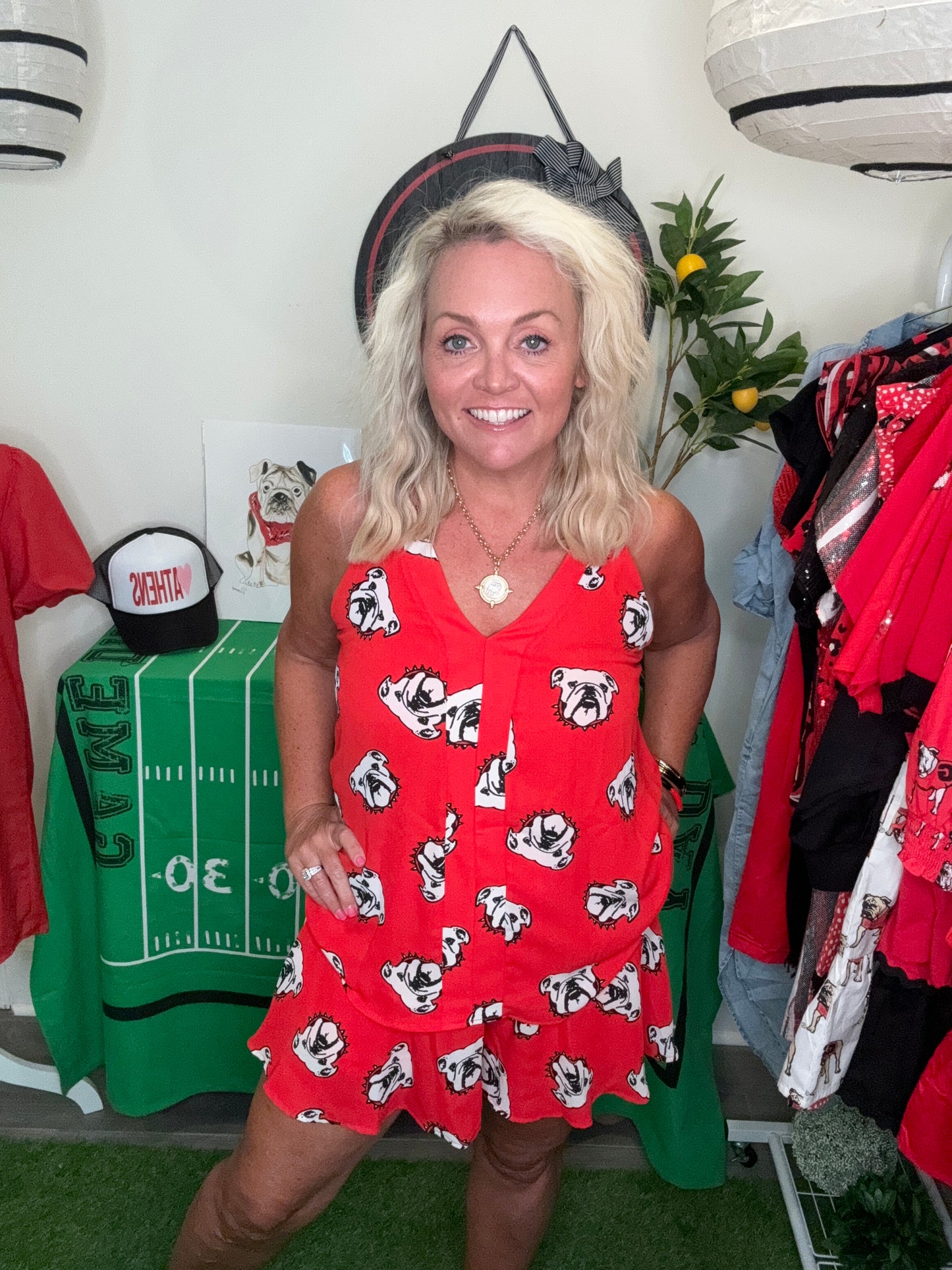 Tank red flowy oversized with bulldogs