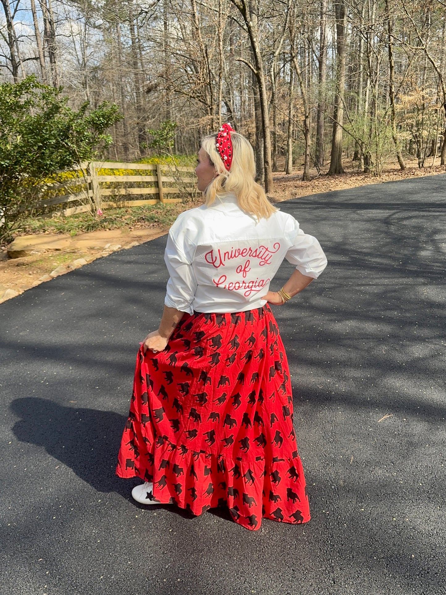White licensed university of Georgia button up Shirt majorly marked down!