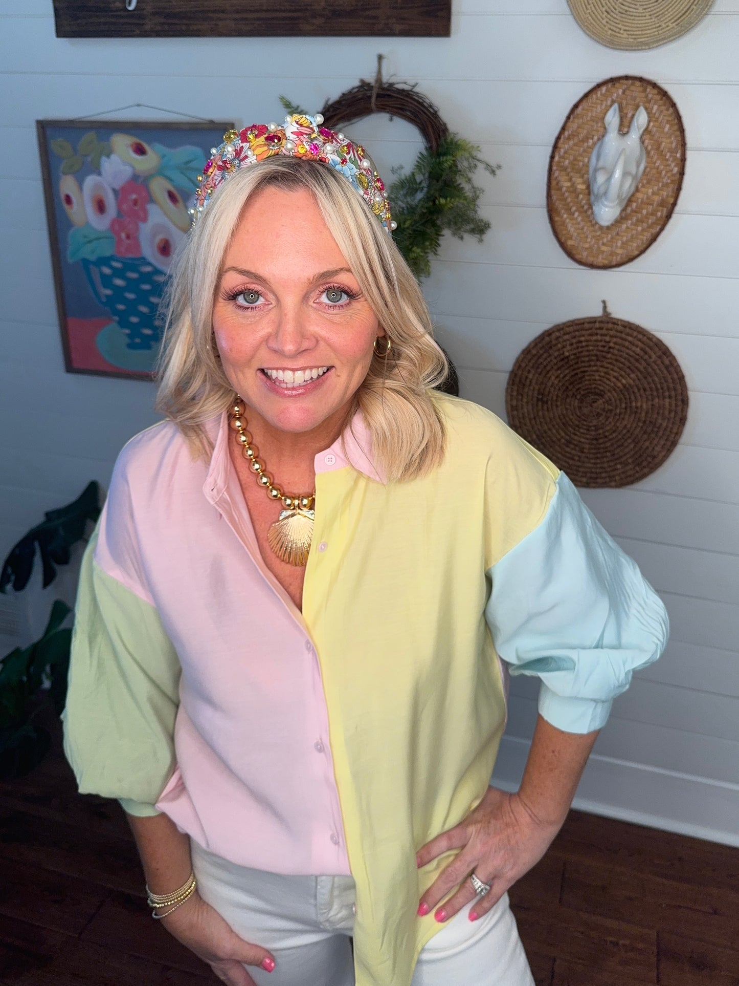 Gold shell necklace marked down