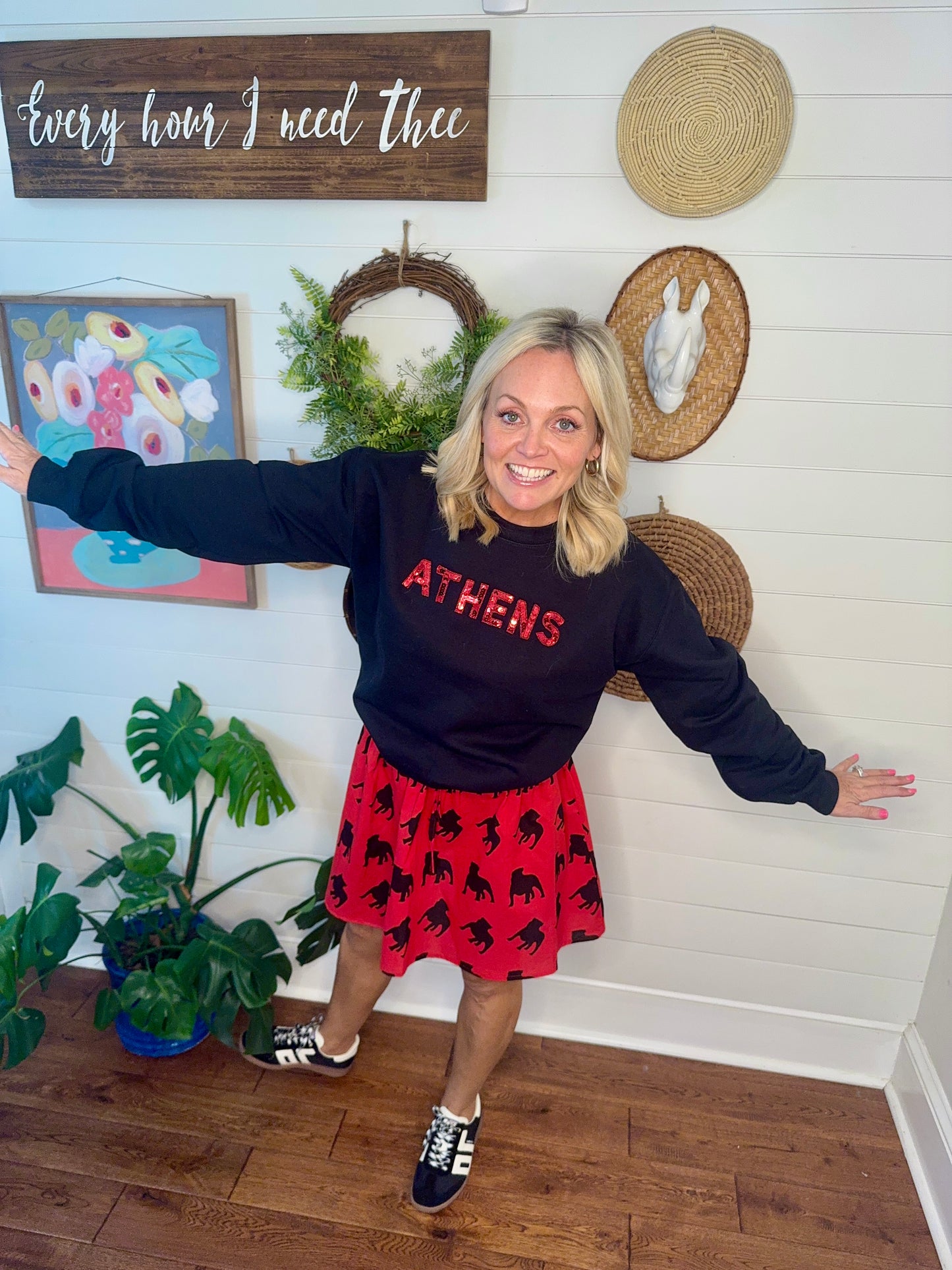 Black sweatshirt sequin Athens marked down!