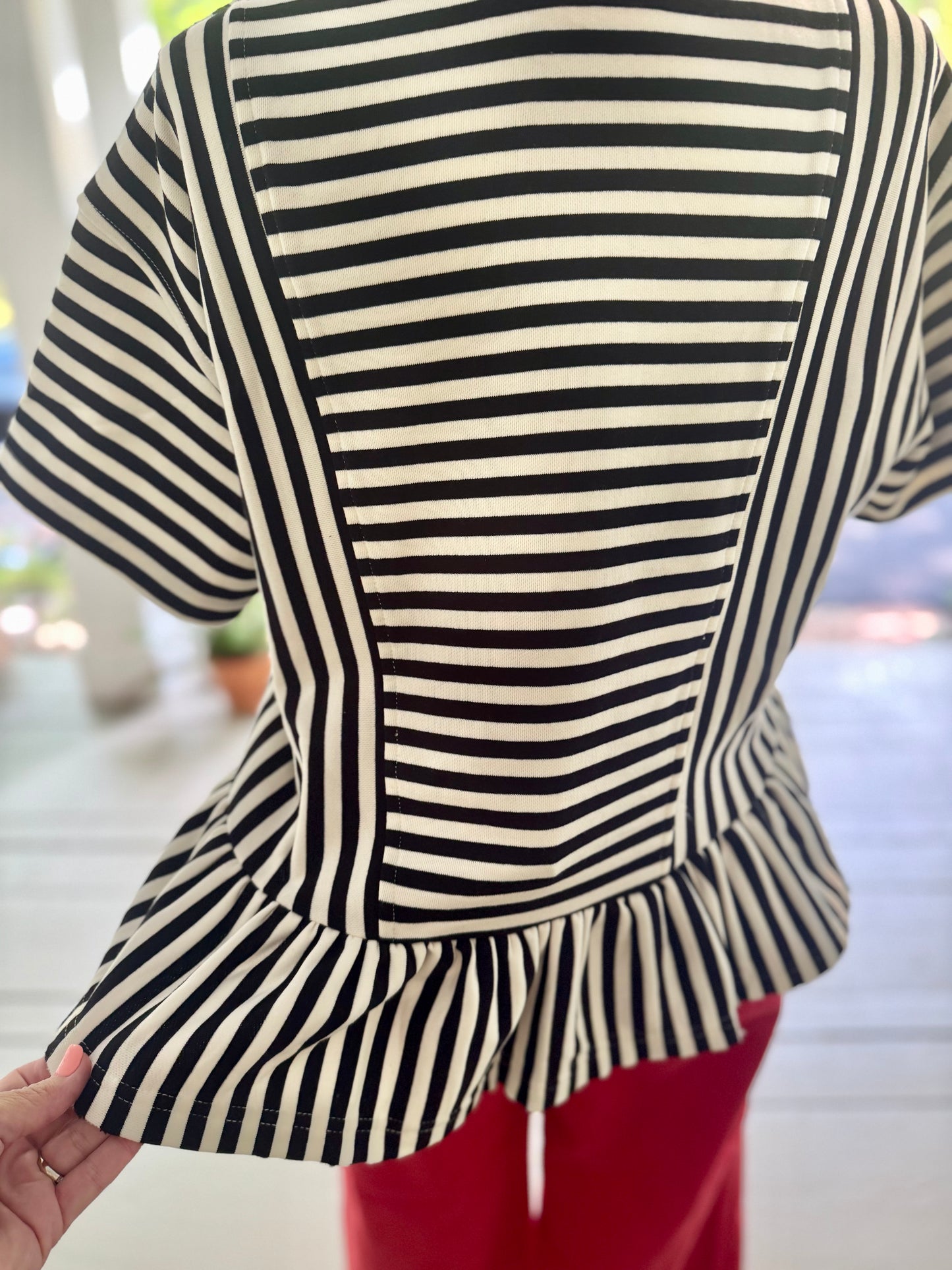 Striped black and white top flowy