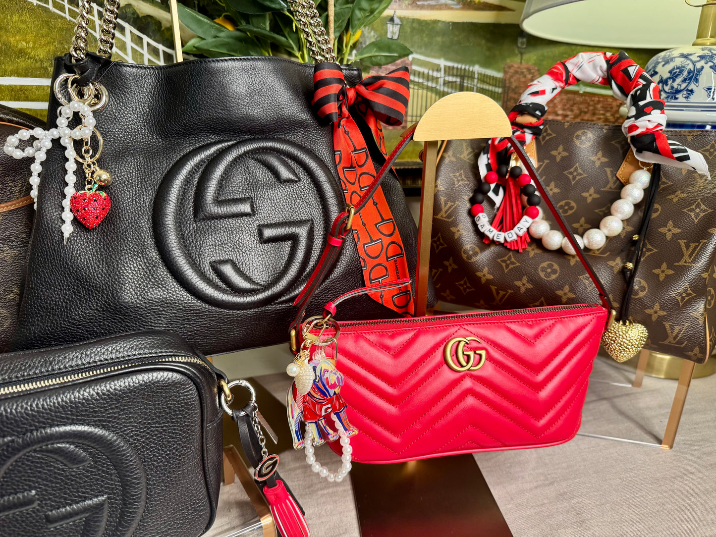 Gucci GG marmot shoulder bag red pre loved
