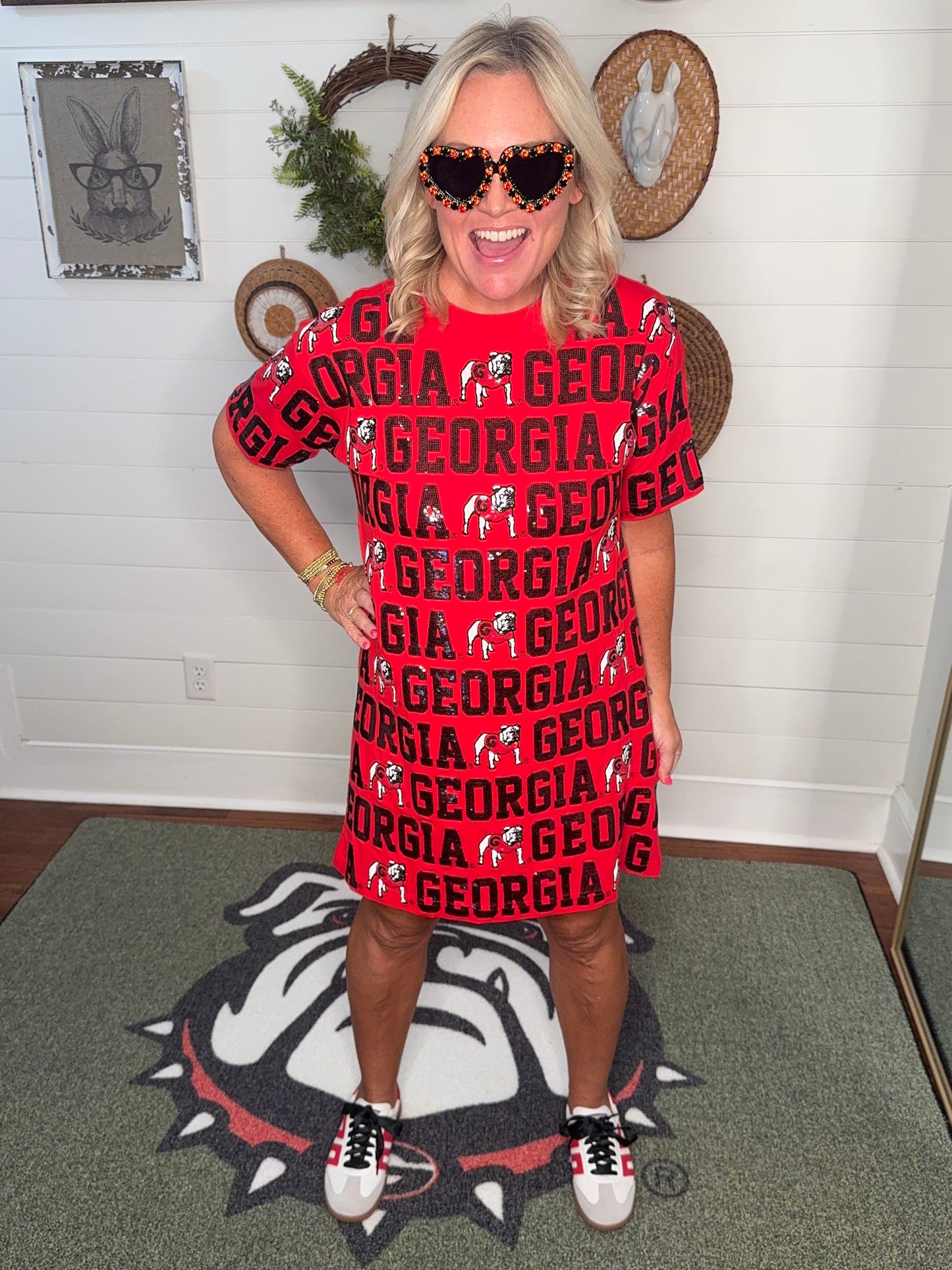 Heart red and black rhinestone sunglasses