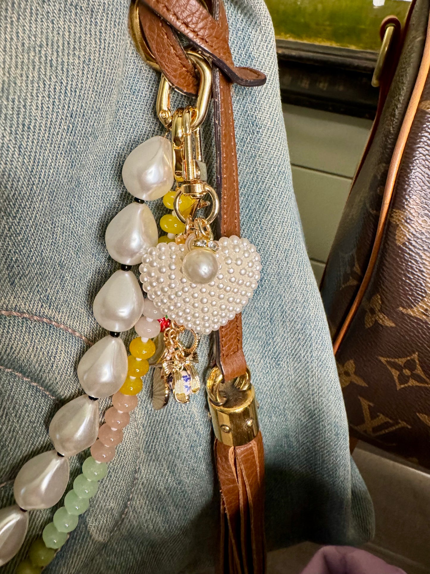 Big pearl chain for purse. Purse charm clips on