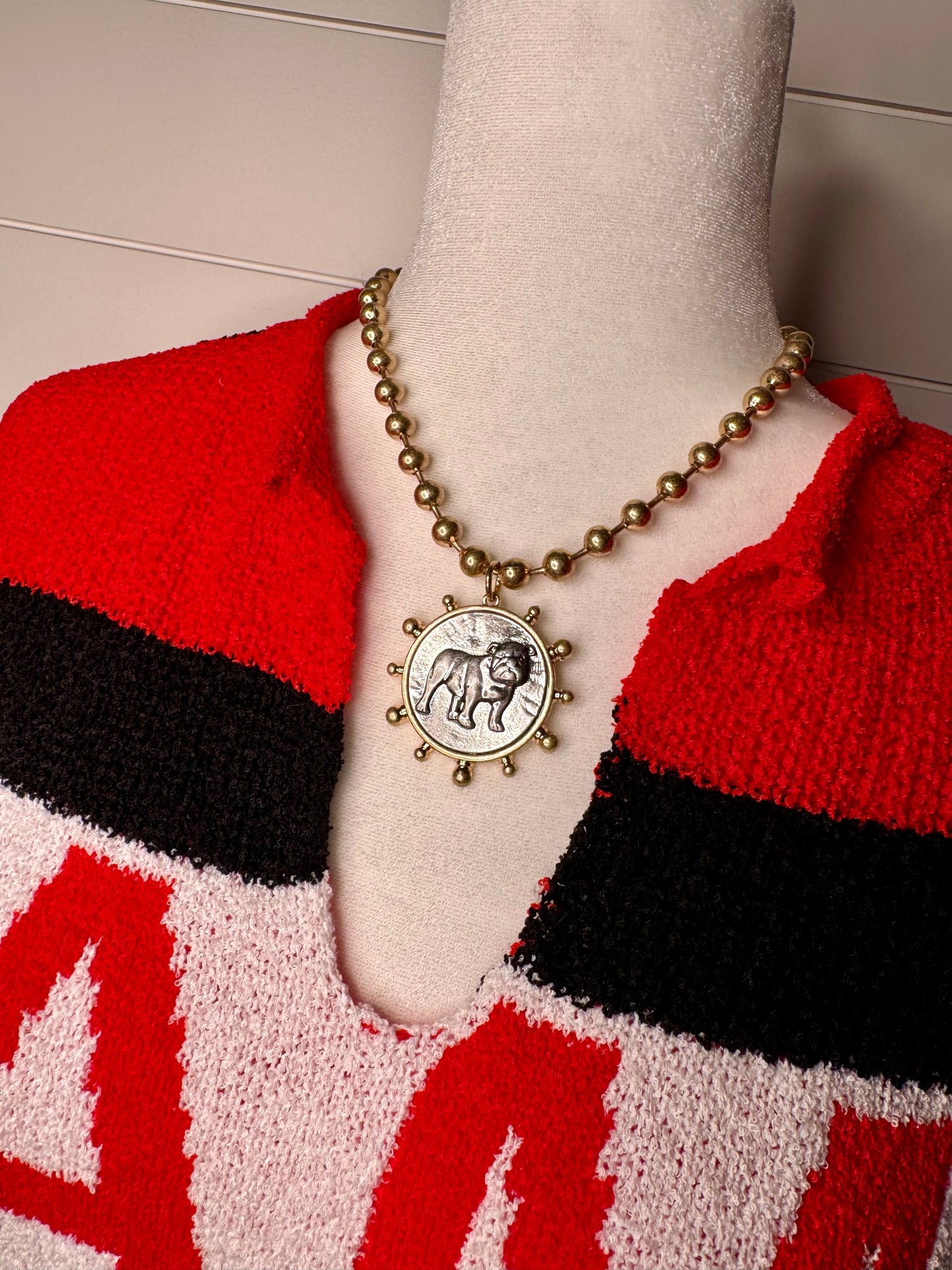Silver or gold bulldog medallion beaded necklace