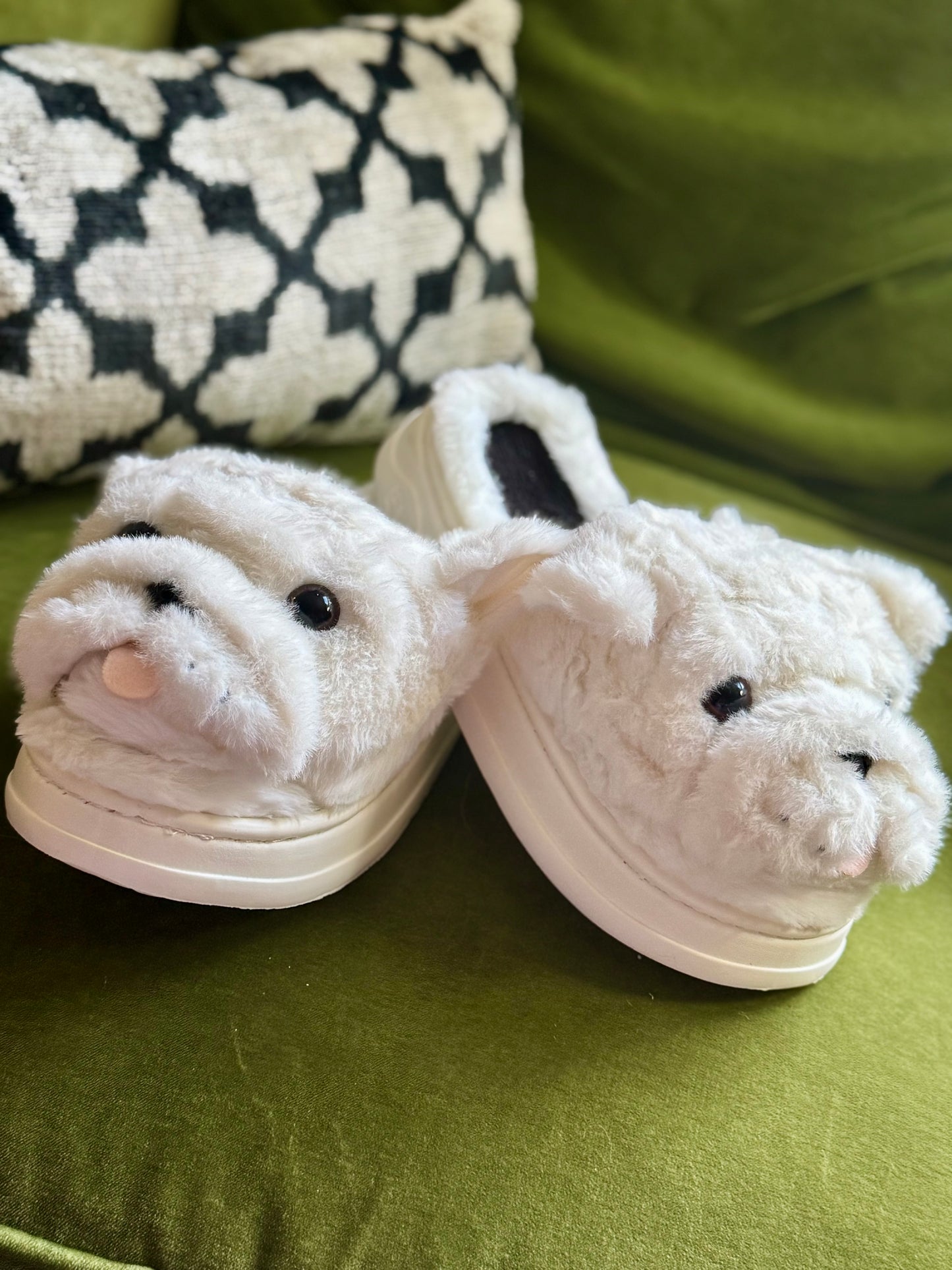 bulldog slippers plush