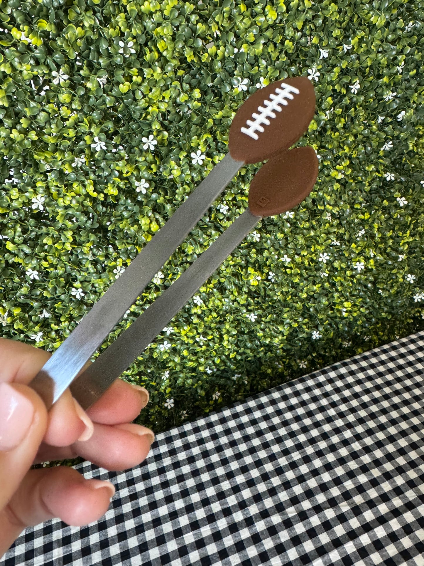 Mini football tong