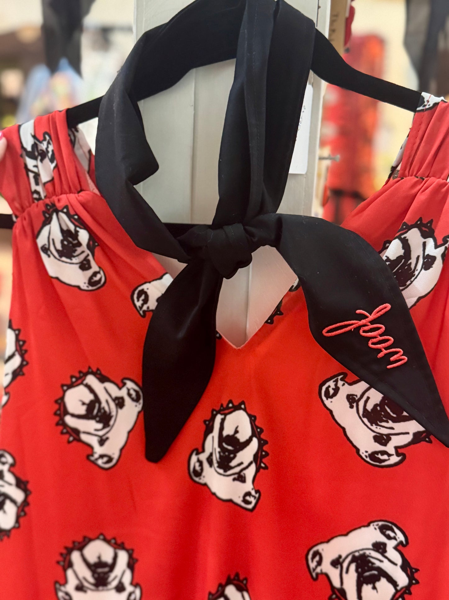 Neck scarf with Woof embroidered