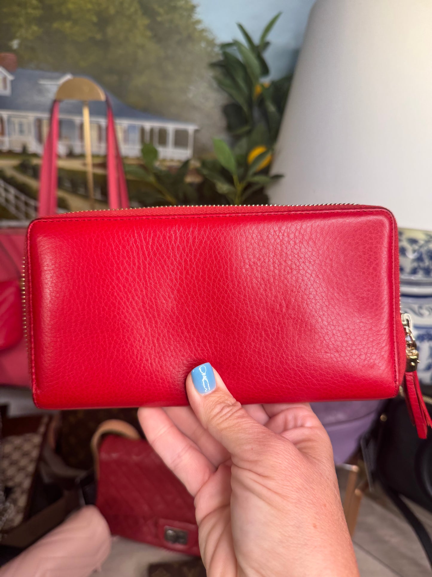 Gucci soho zip wallet red calf leather pre loved
