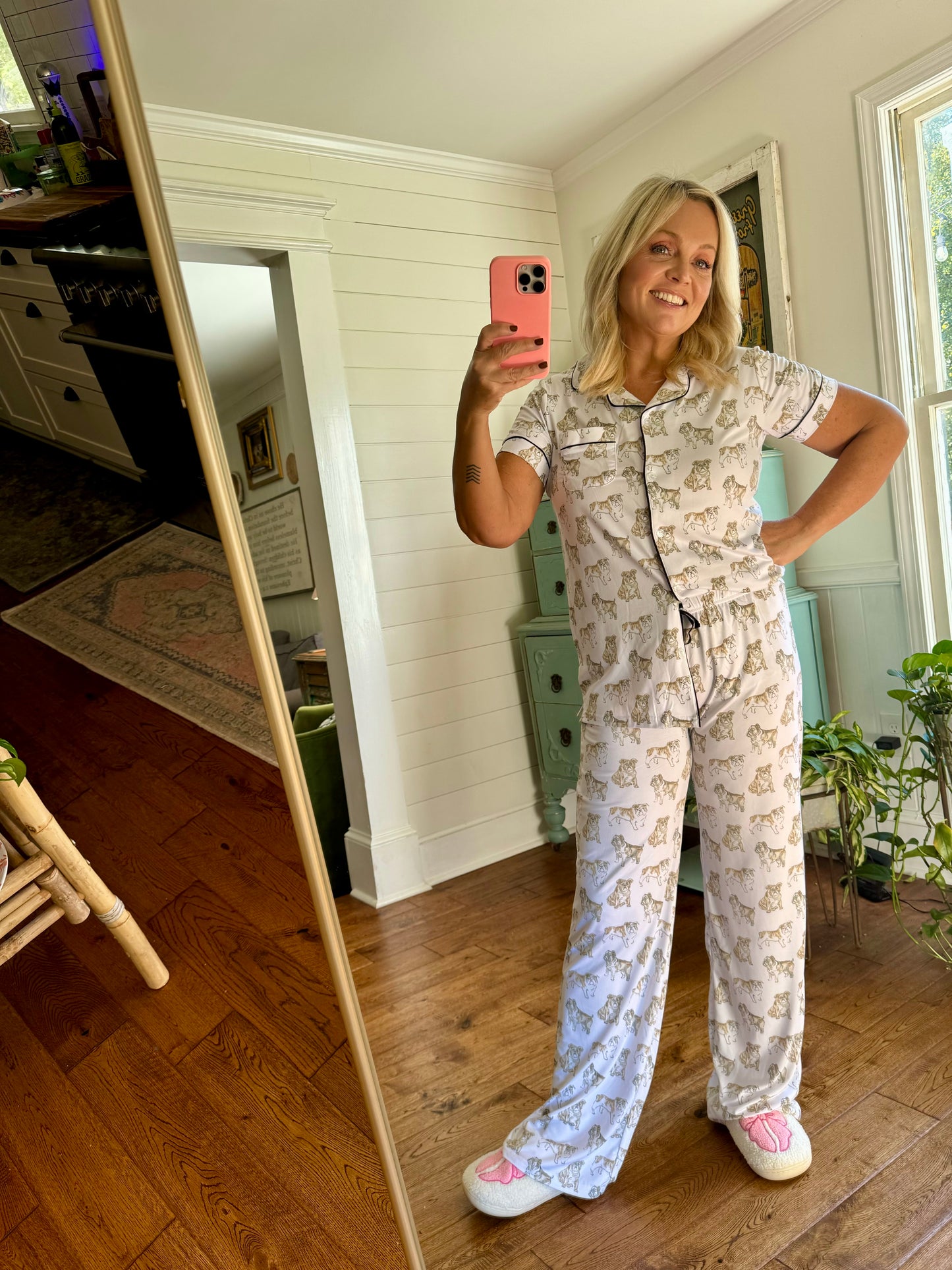 Bulldog button up pajama top up to size XXL!