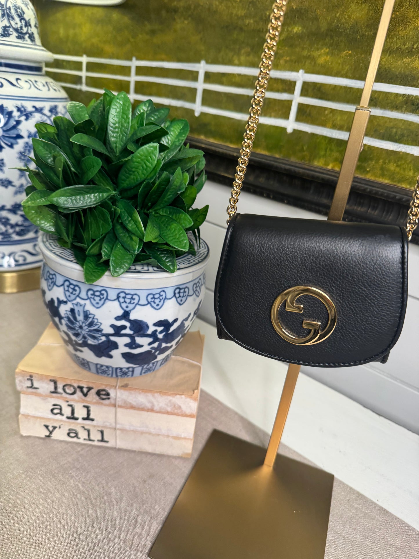 Gucci new in box Blondi chain wallet black with box and storage bag shoulder bag with chain