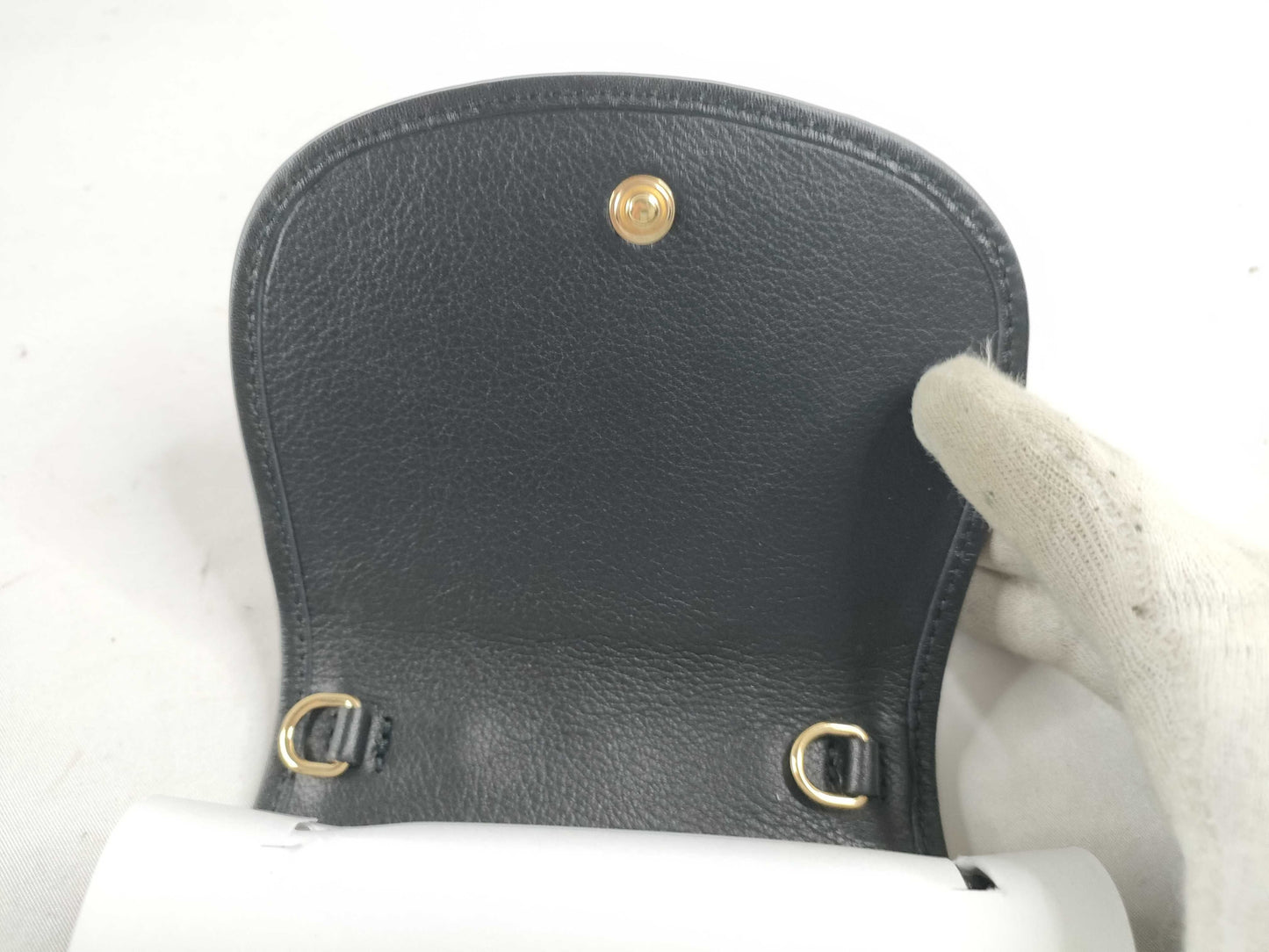Gucci new in box Blondi chain wallet black with box and storage bag shoulder bag with chain