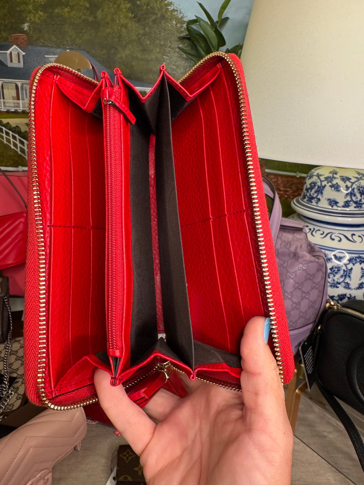 Gucci soho zip wallet red calf leather pre loved