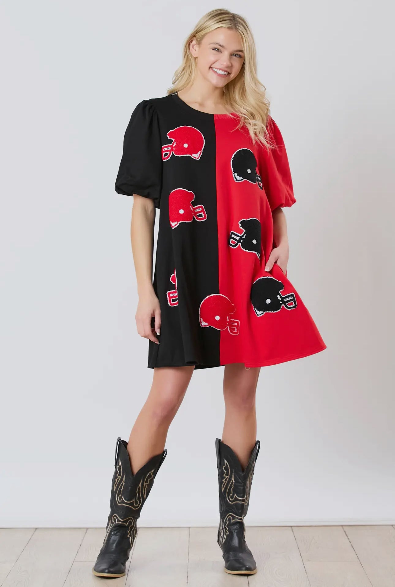 Dress black and red helmet patches so soft with pockets!