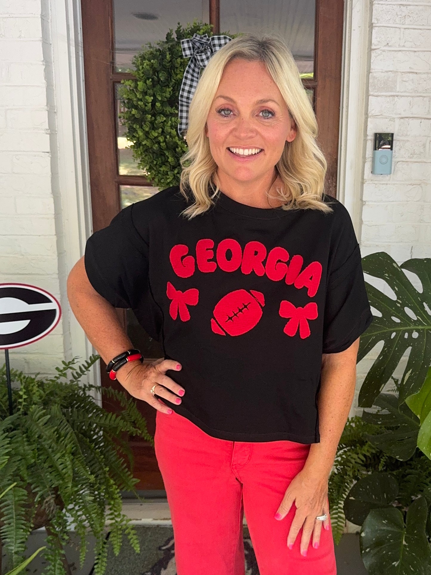 Oversized top slightly cropped black with red patches